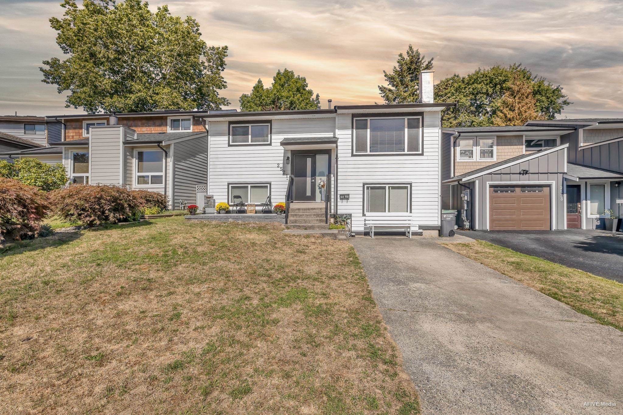 2521 Wilding Crescent, Langley, BC