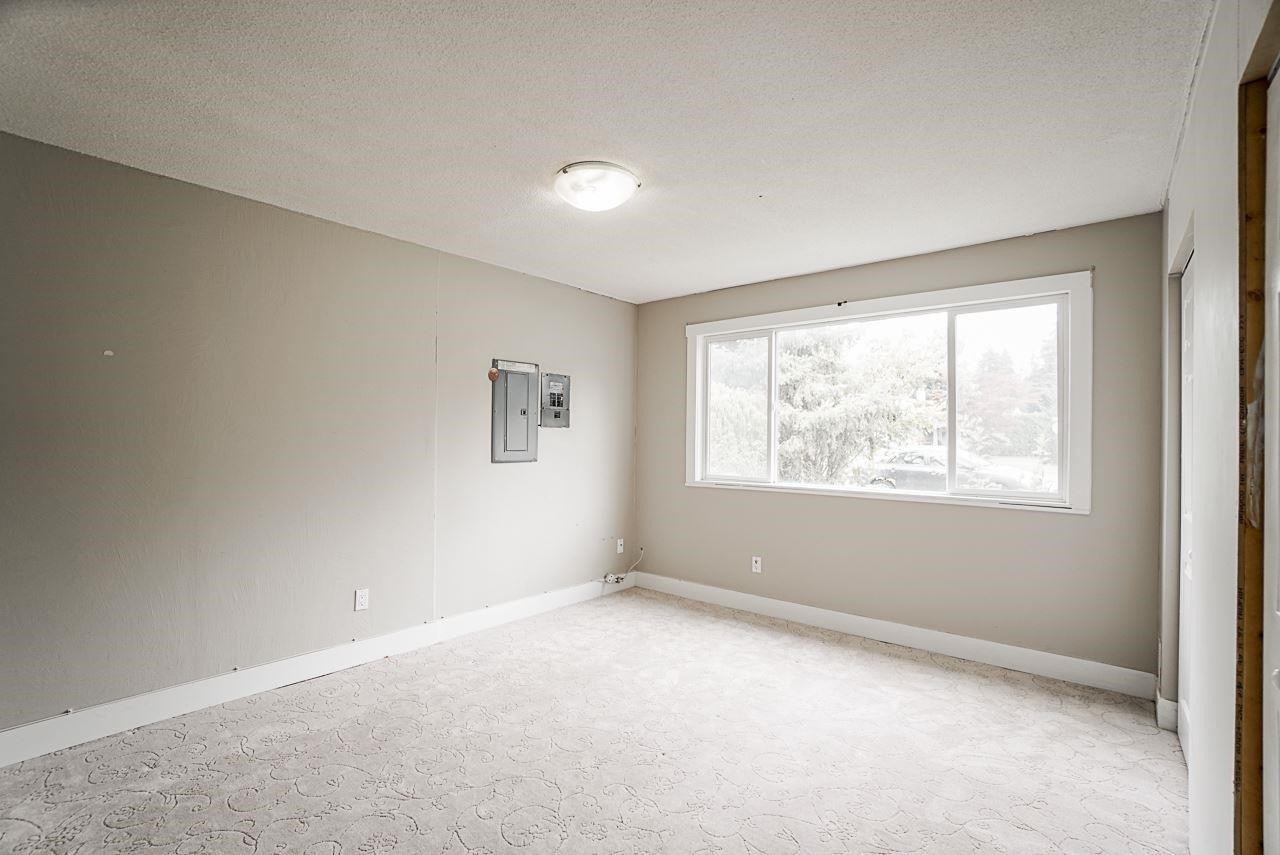 17954 58 Avenue, Surrey, BC