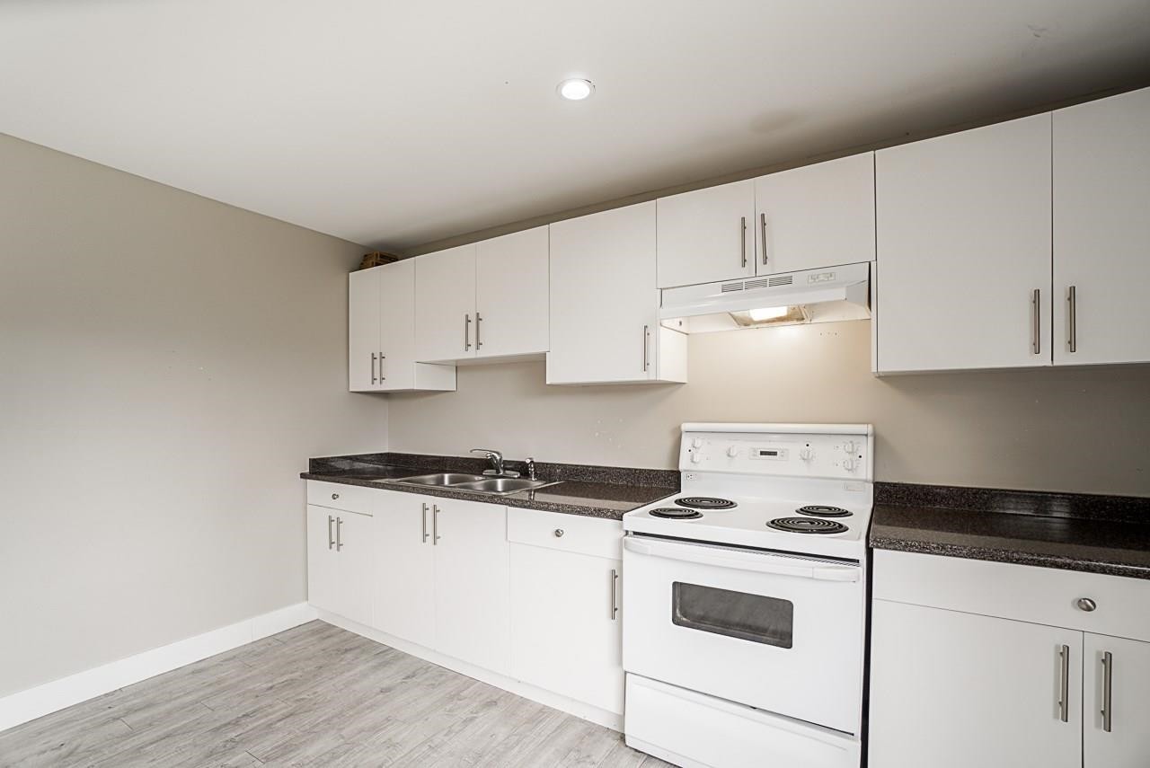 17954 58 Avenue, Surrey, BC