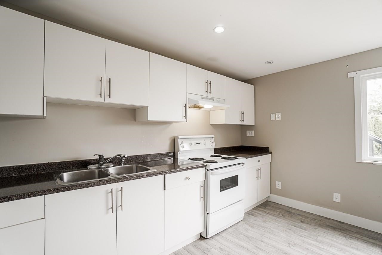 17954 58 Avenue, Surrey, BC