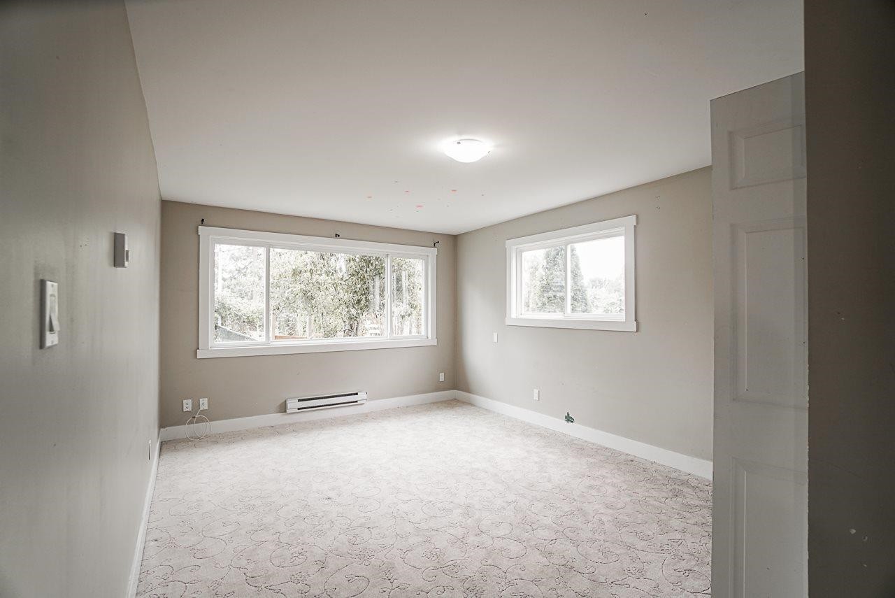17954 58 Avenue, Surrey, BC
