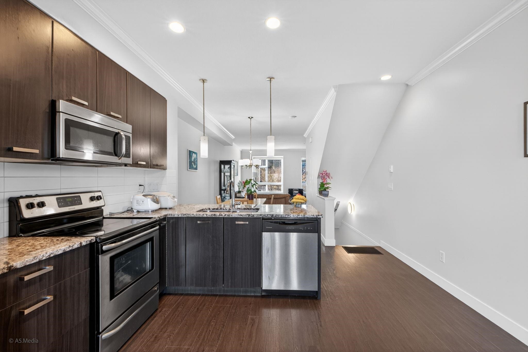 3-5888 144 Street, Surrey, BC