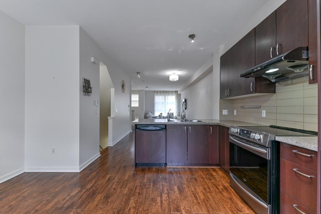 90-2729 158 Street, Surrey, BC