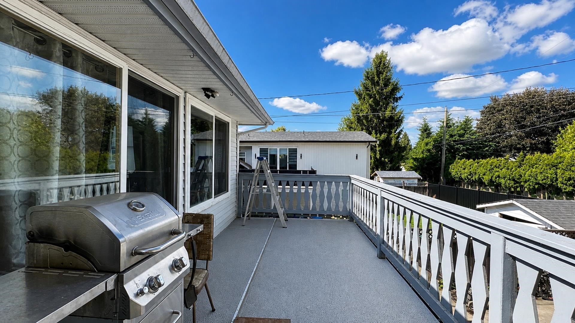 11010 Partridge Crescent, Surrey, BC - Outdoor With Exterior