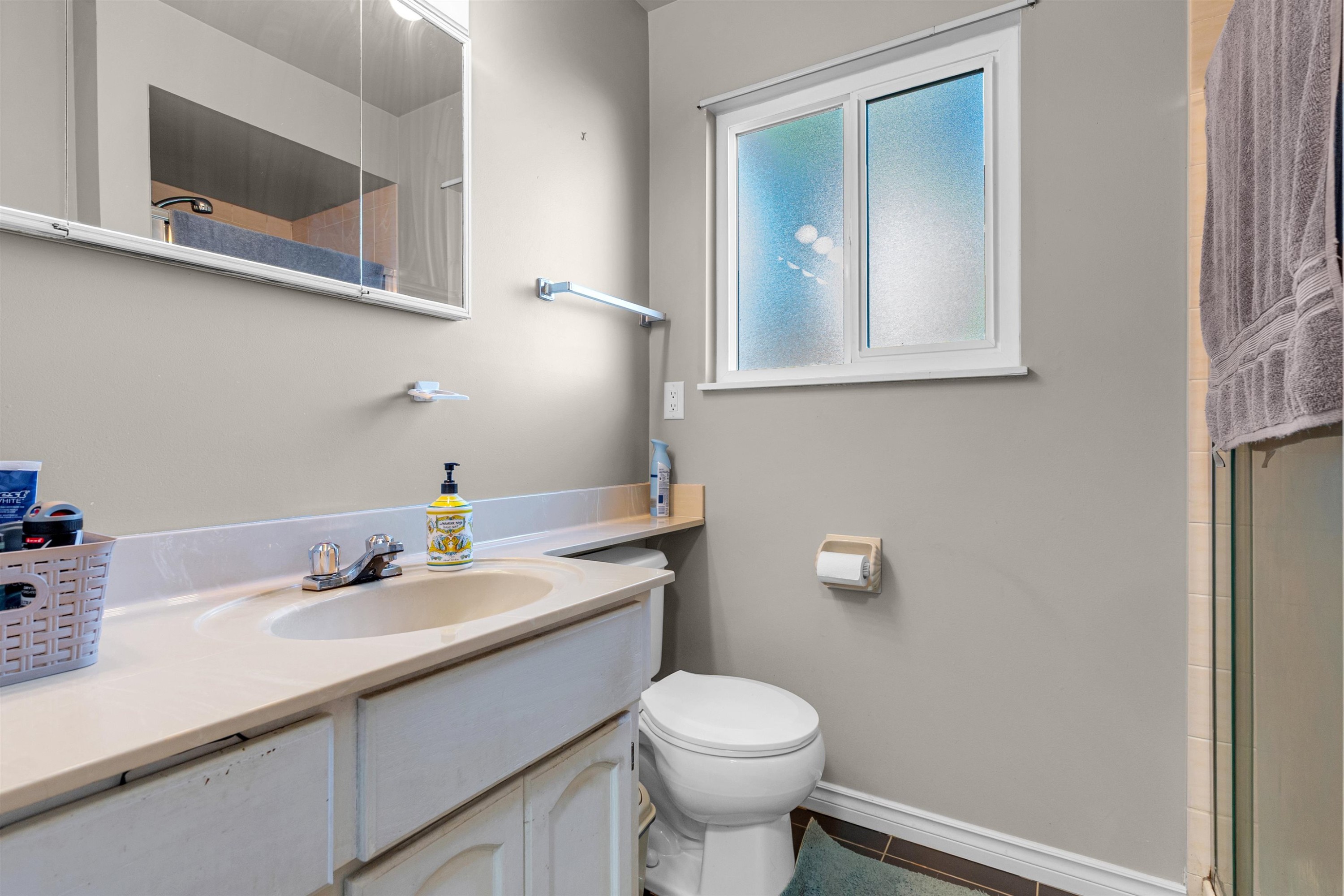 12905 65 Avenue, Surrey, BC