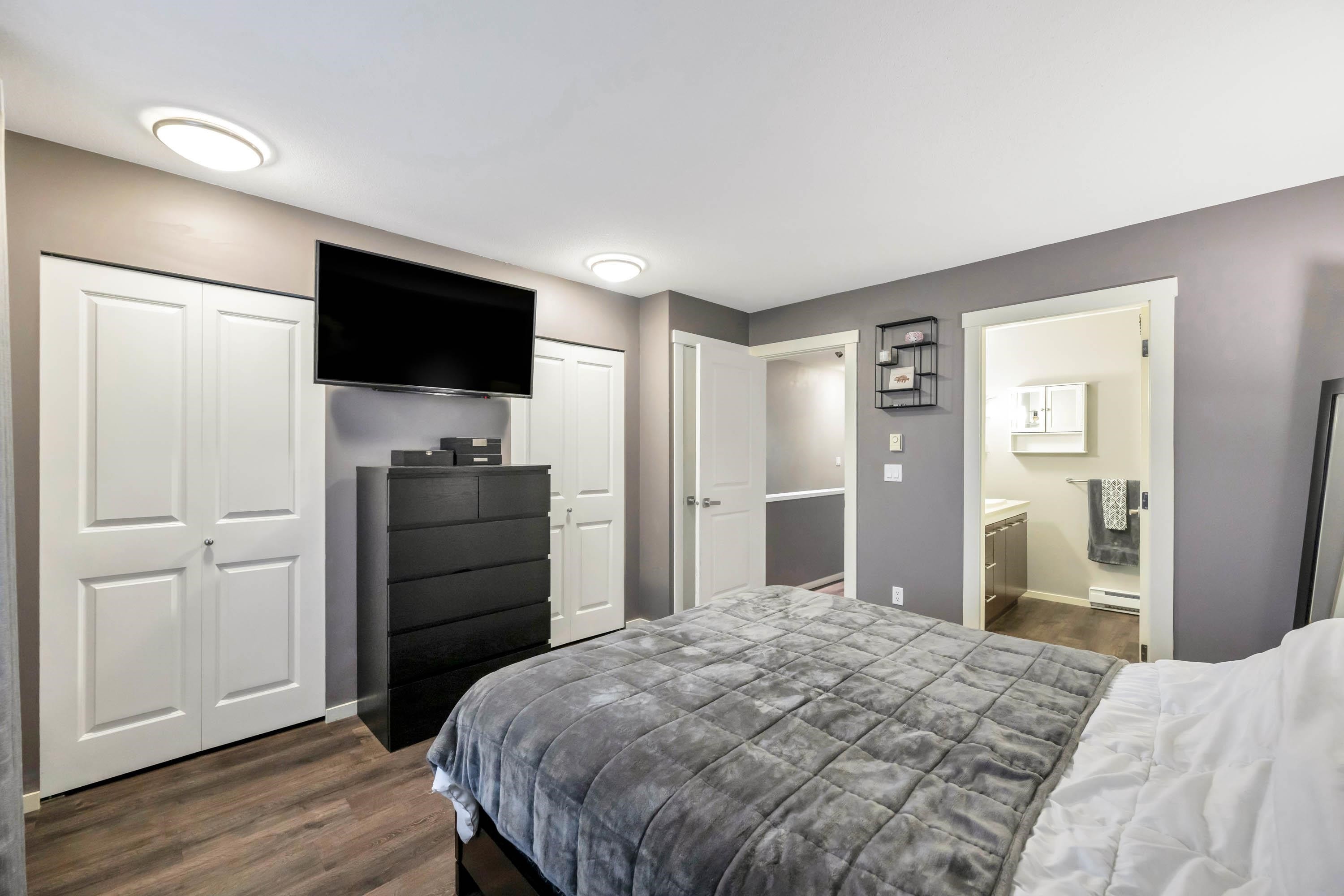38-18983 72A Avenue, Surrey, BC