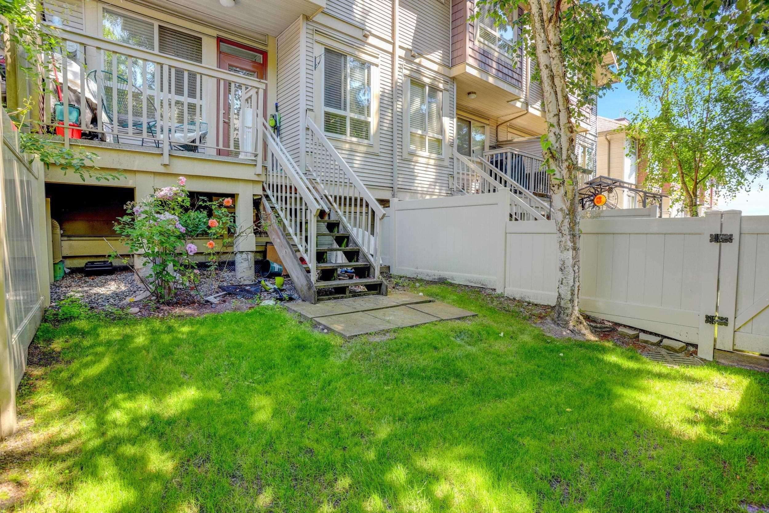 37-19560 68 Avenue, Surrey, BC