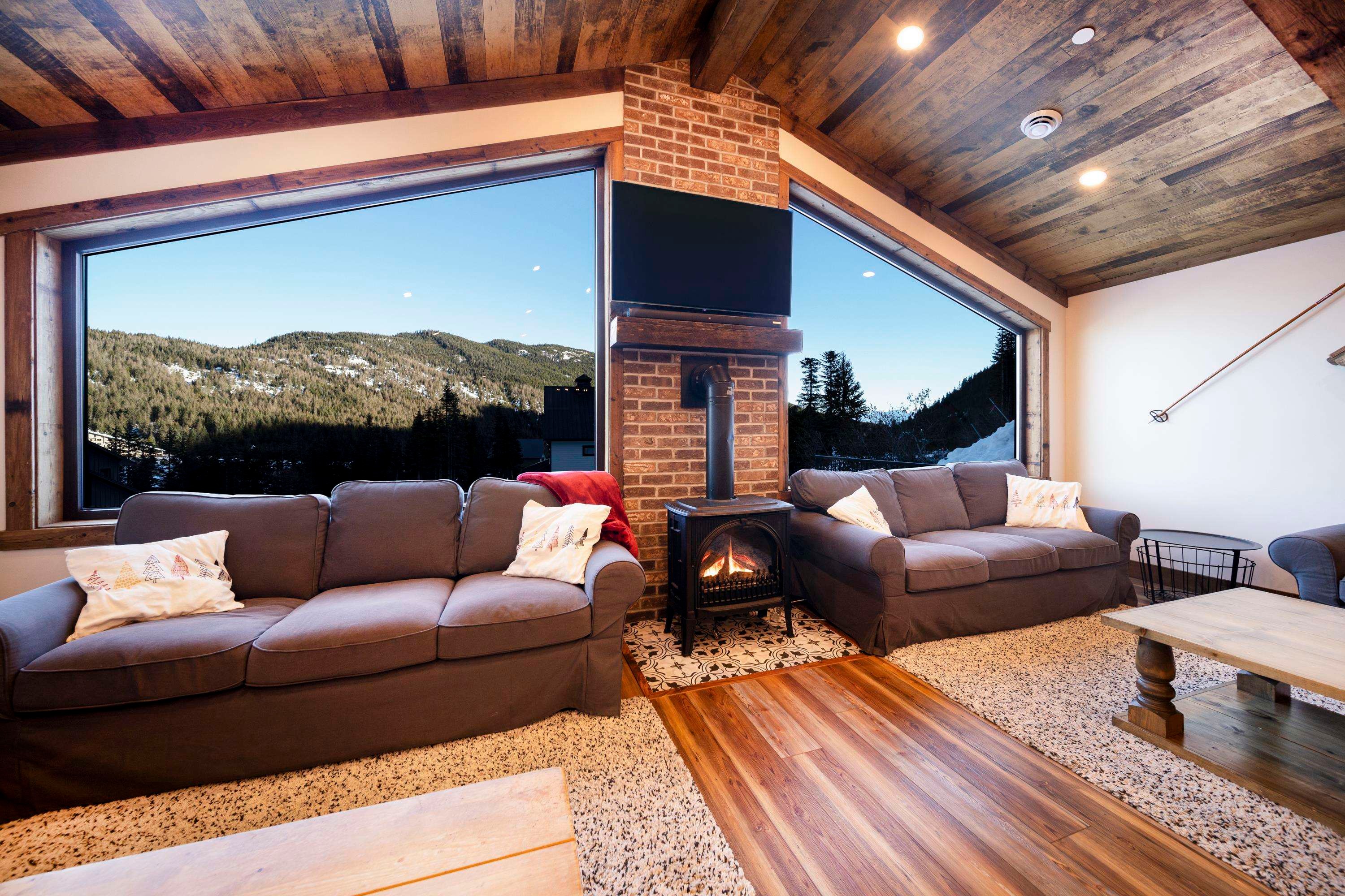 #1-20942 Snowflake Crescent, Mission, BC