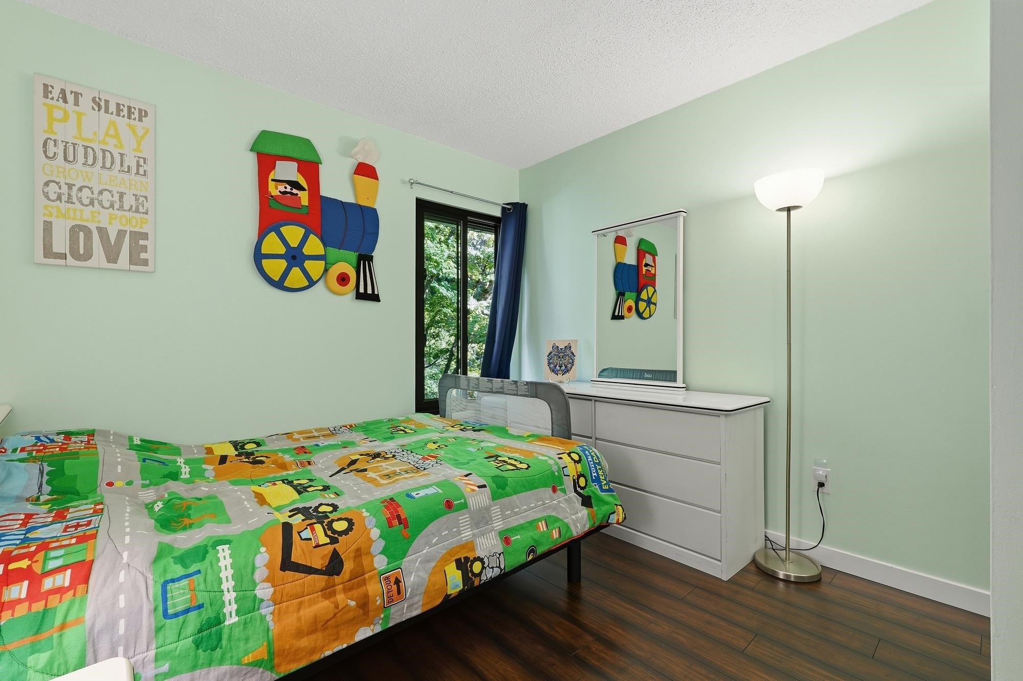 15878 Mcbeth Road, Surrey, BC - Indoor Photo Showing Bedroom