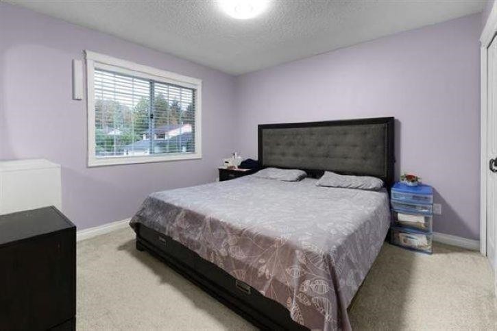18244 54 Avenue, Surrey, BC