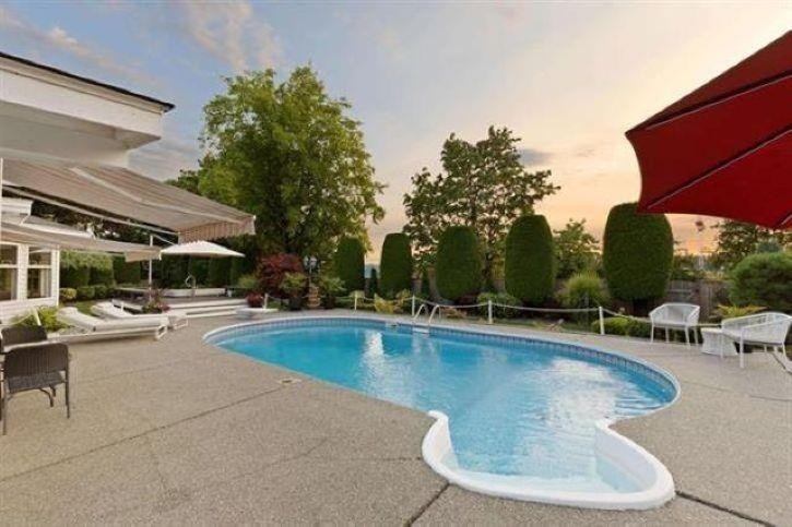 18244 54 Avenue, Surrey, BC