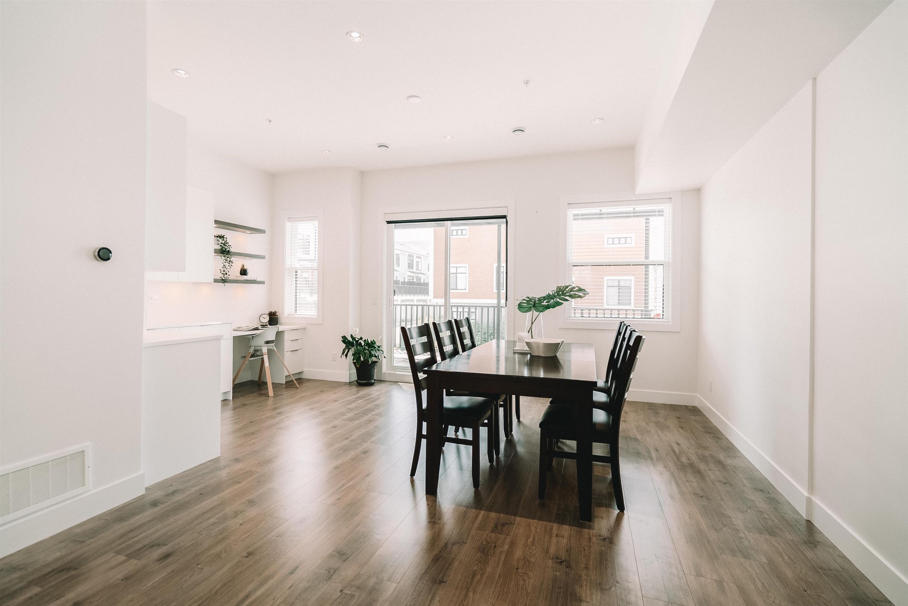 8133 202 Street, Langley, BC - Indoor Photo Showing Dining Room