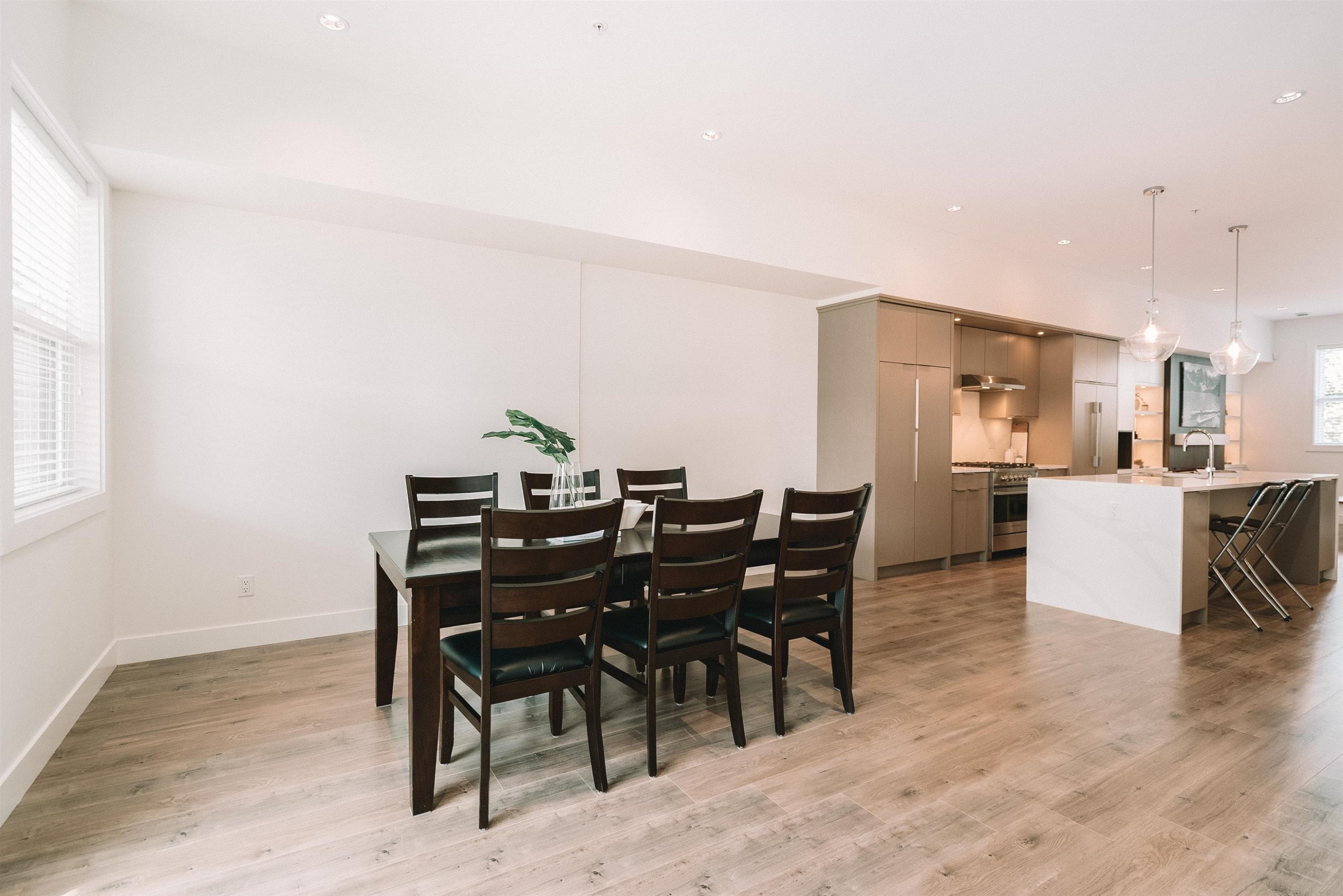8133 202 Street, Langley, BC - Indoor