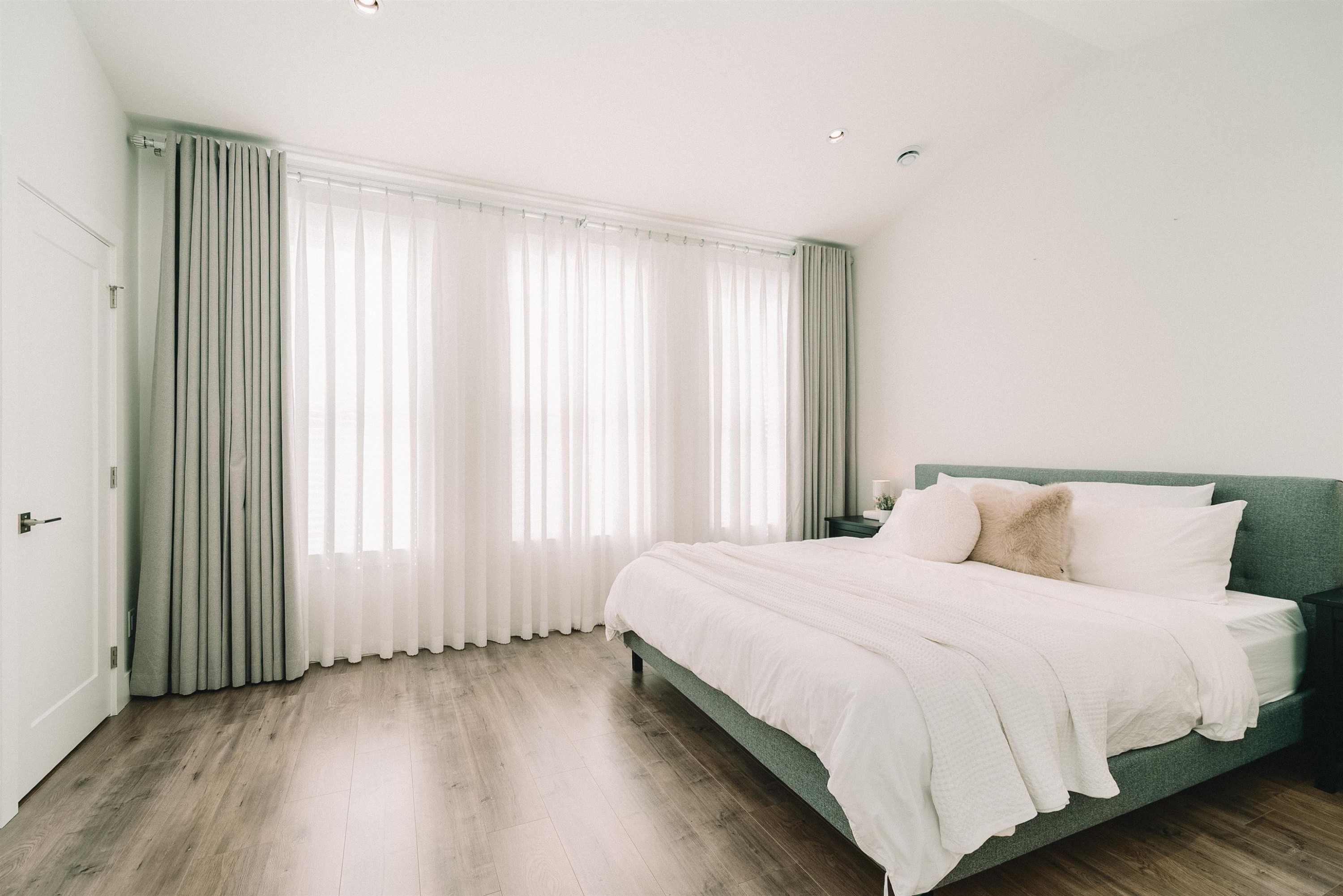 8133 202 Street, Langley, BC - Indoor Photo Showing Bedroom