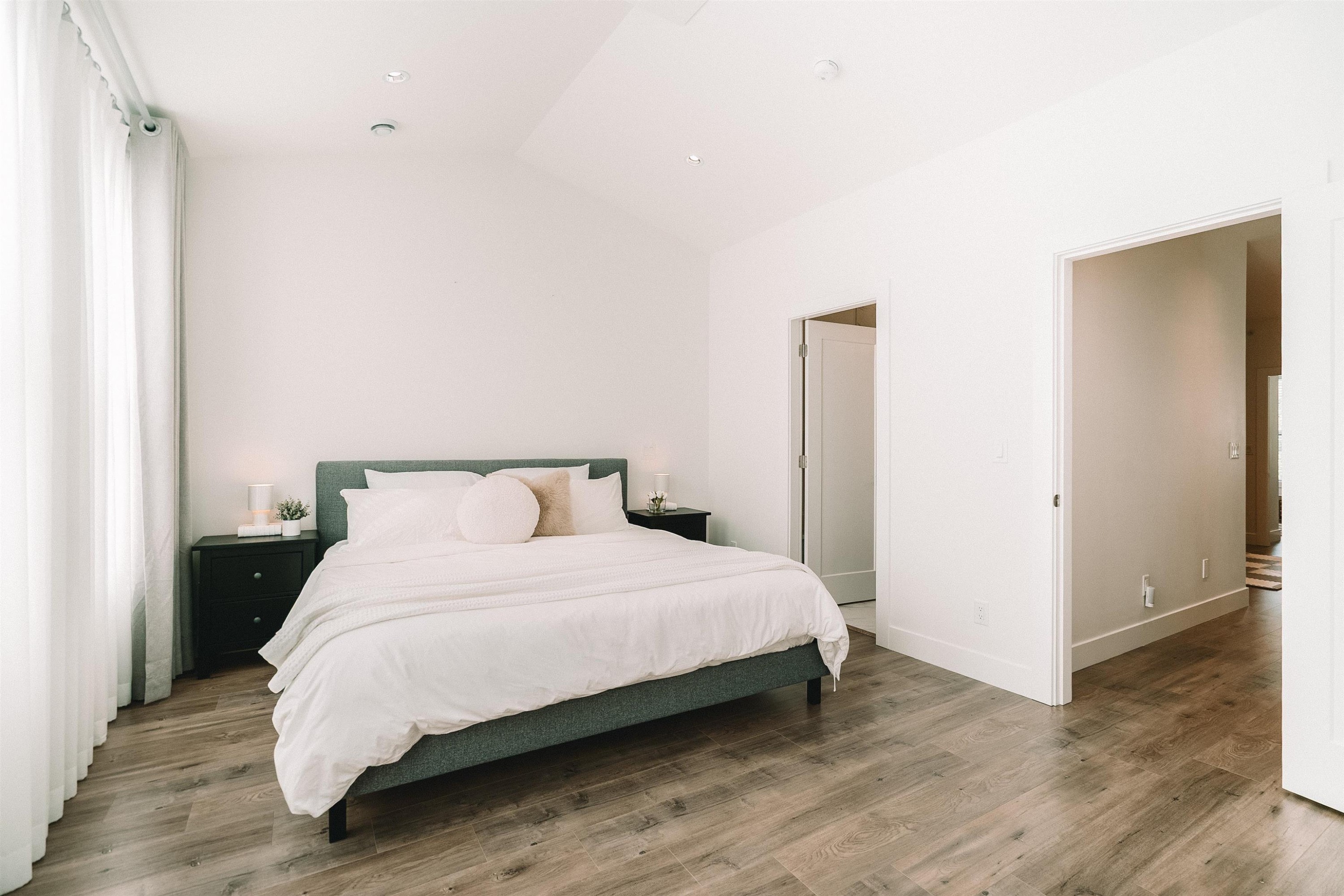 8133 202 Street, Langley, BC - Indoor Photo Showing Bedroom