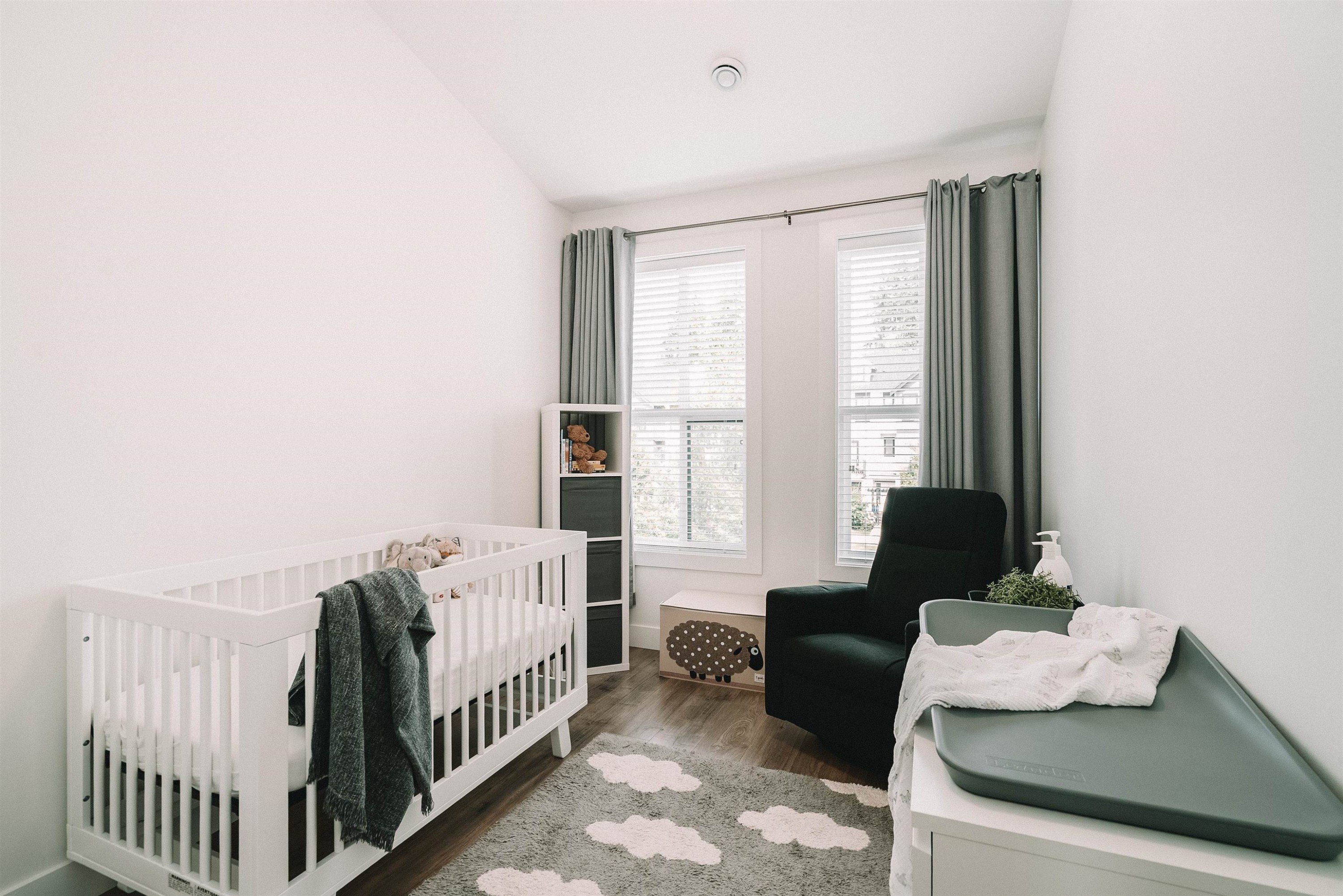 8133 202 Street, Langley, BC - Indoor Photo Showing Bedroom