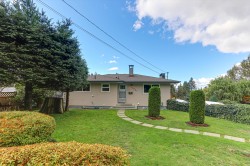 11031 River Road Delta, BC V4C 2S3