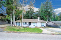 8577 Terrace Drive Delta, BC V4C 3Z3