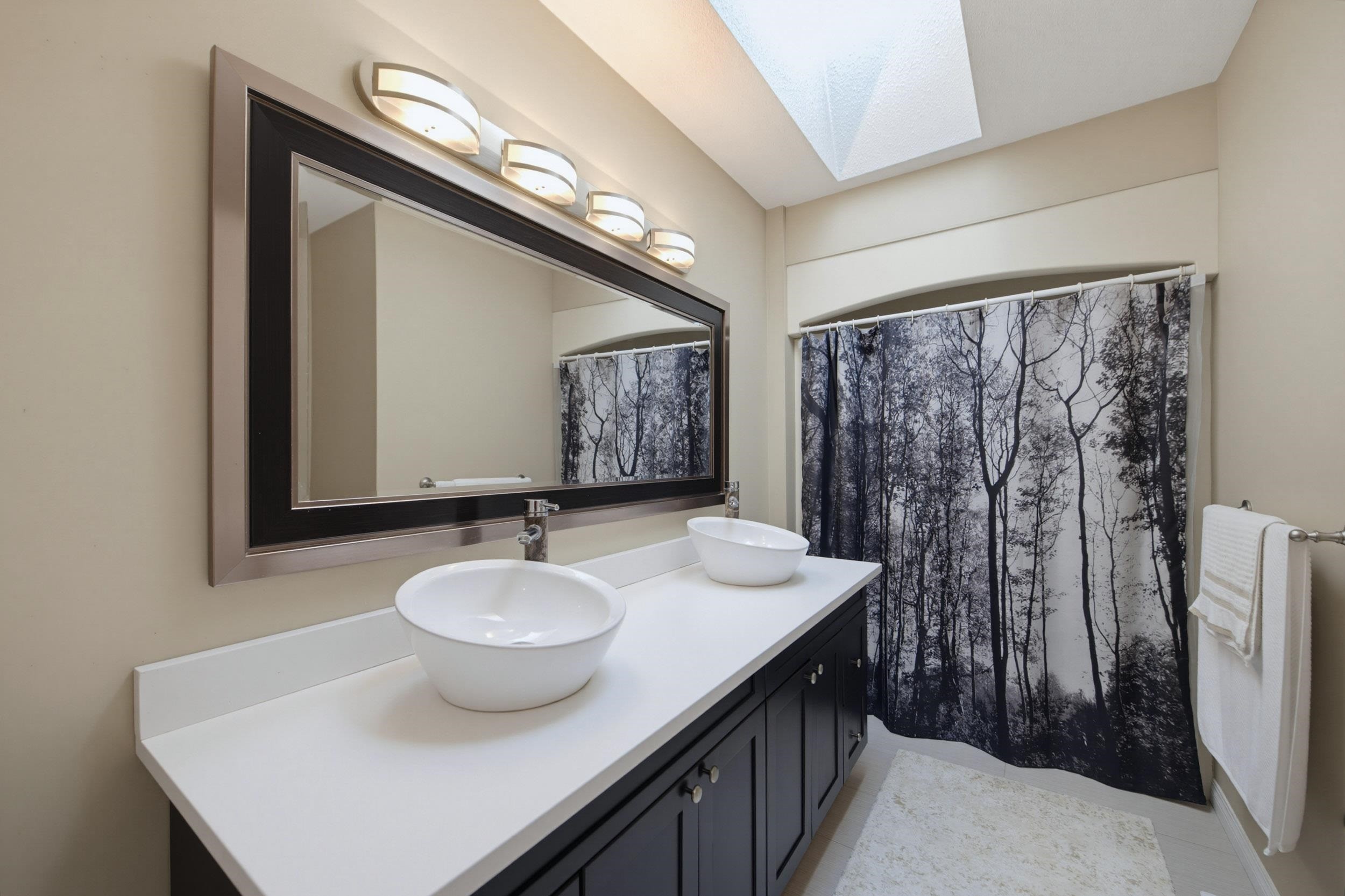 10482 Ashdown Place, Surrey, BC
