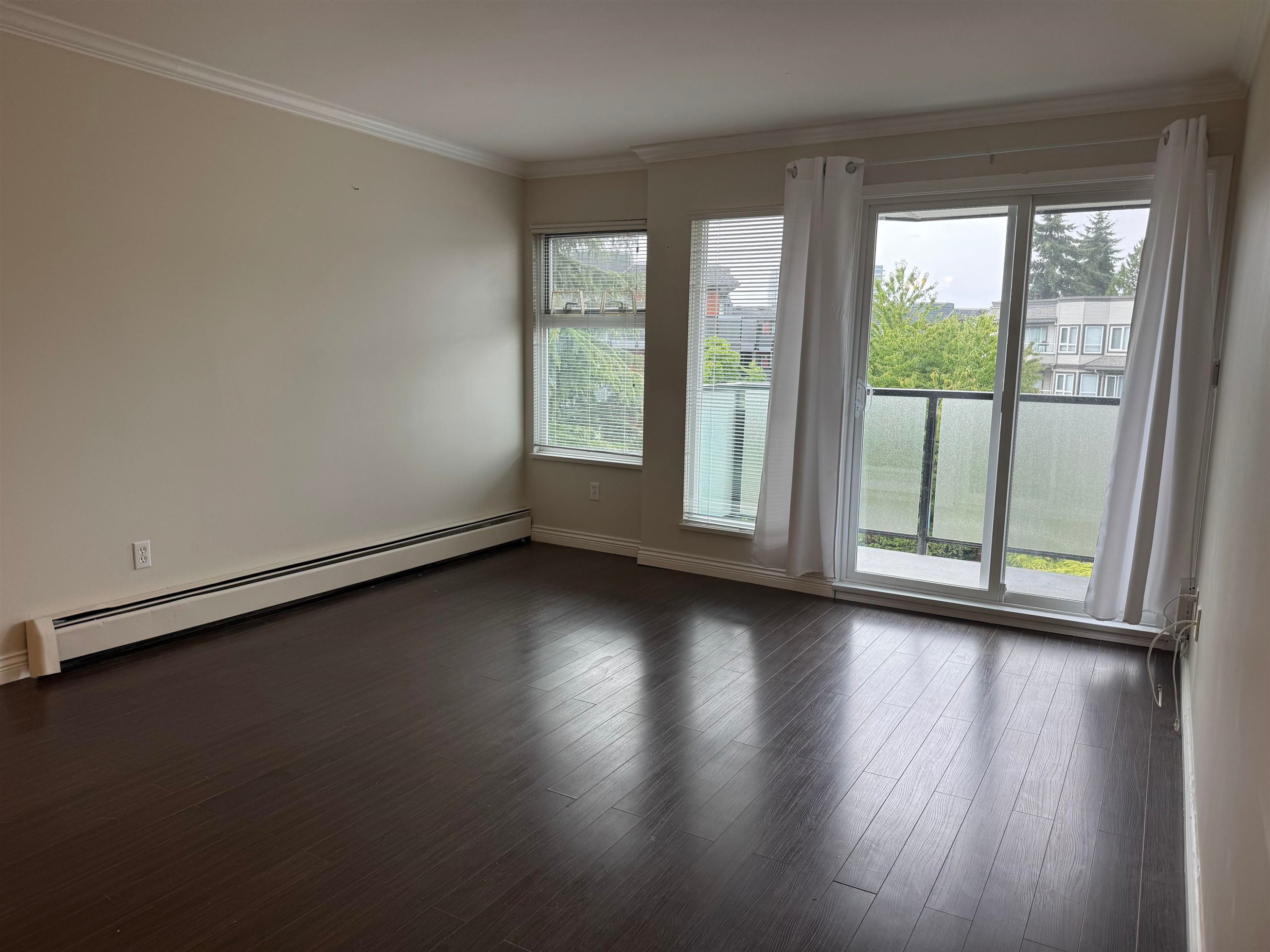 321-1850 Southmere Crescent E, Surrey, BC