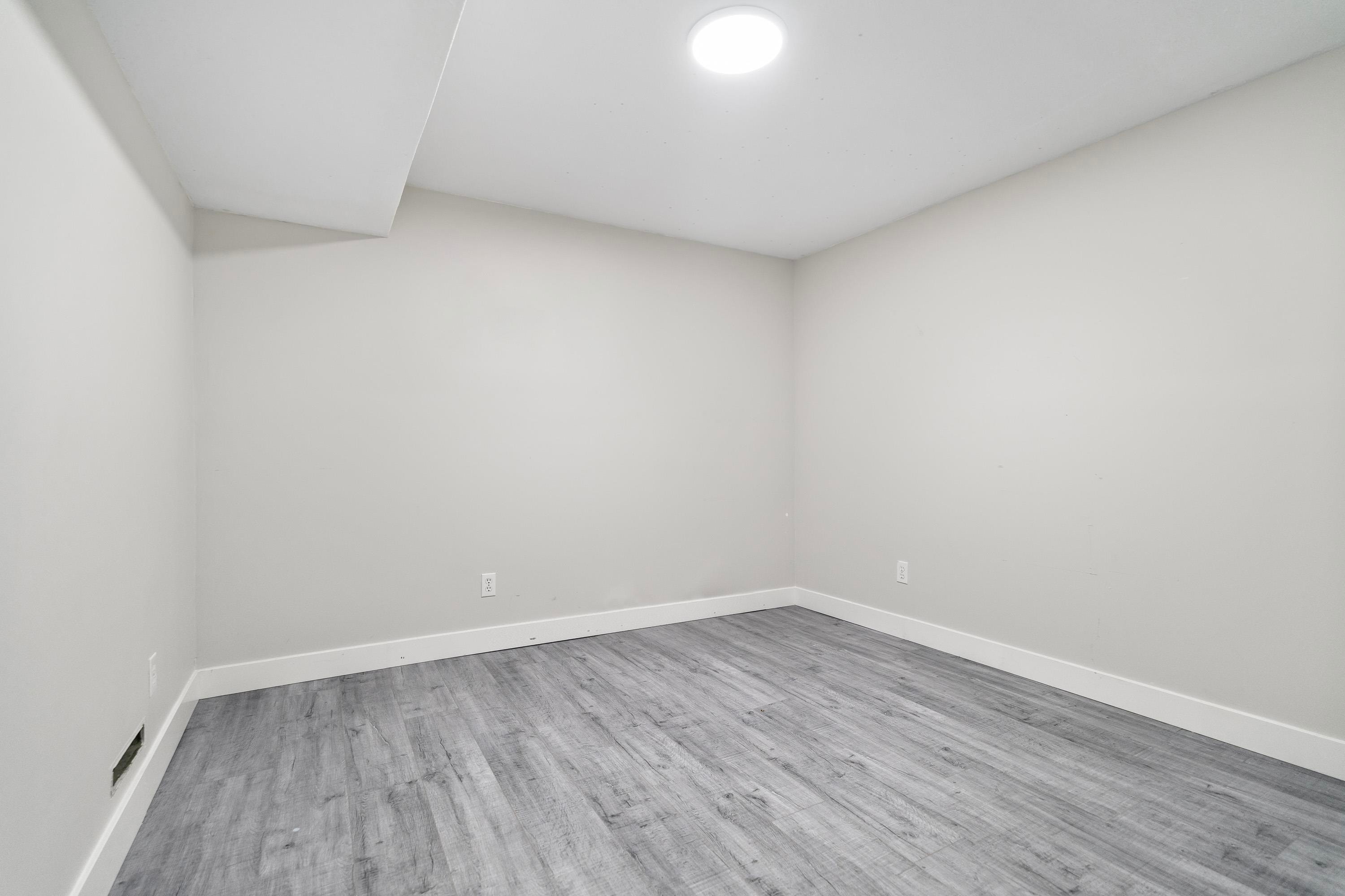 16235 28 Ave, Surrey, BC - Indoor Photo Showing Other Room