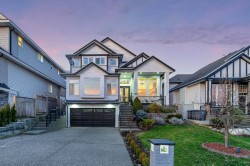 18913 54a Avenue Surrey, BC V3S 6R4
