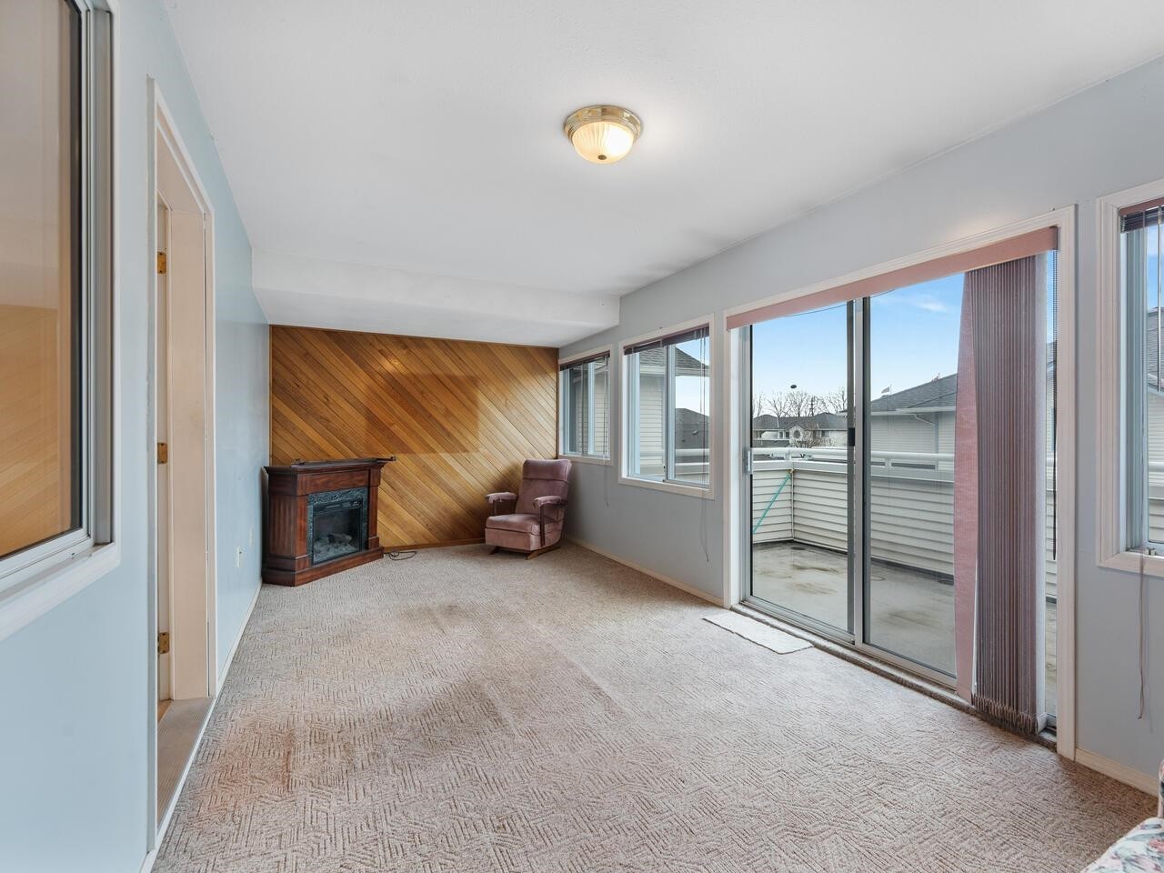 16-19797 64 Avenue, Langley, BC