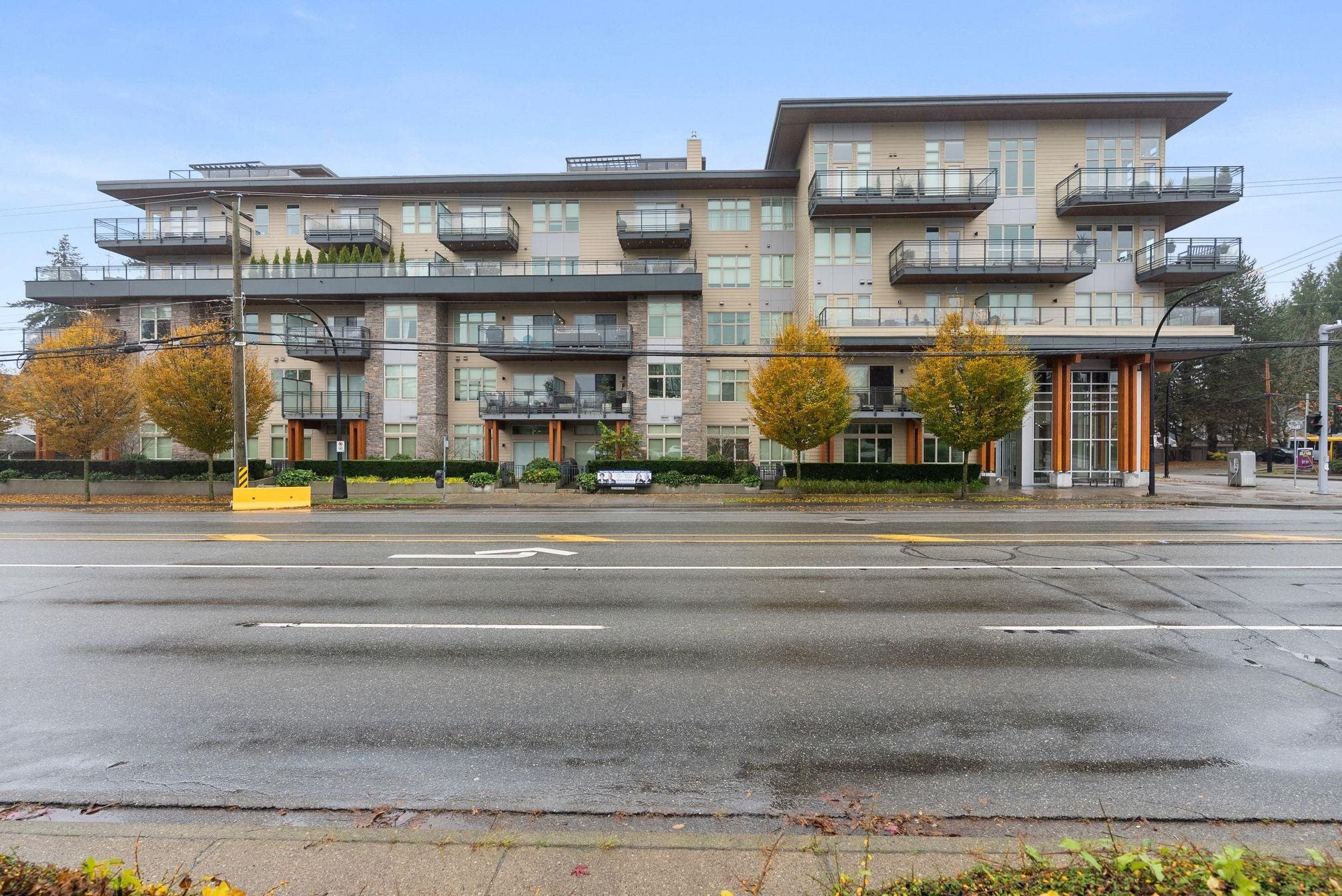 214-14022 North Bluff Road, White Rock, BC