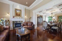 16455 92a Avenue Surrey, BC V4N 5N1