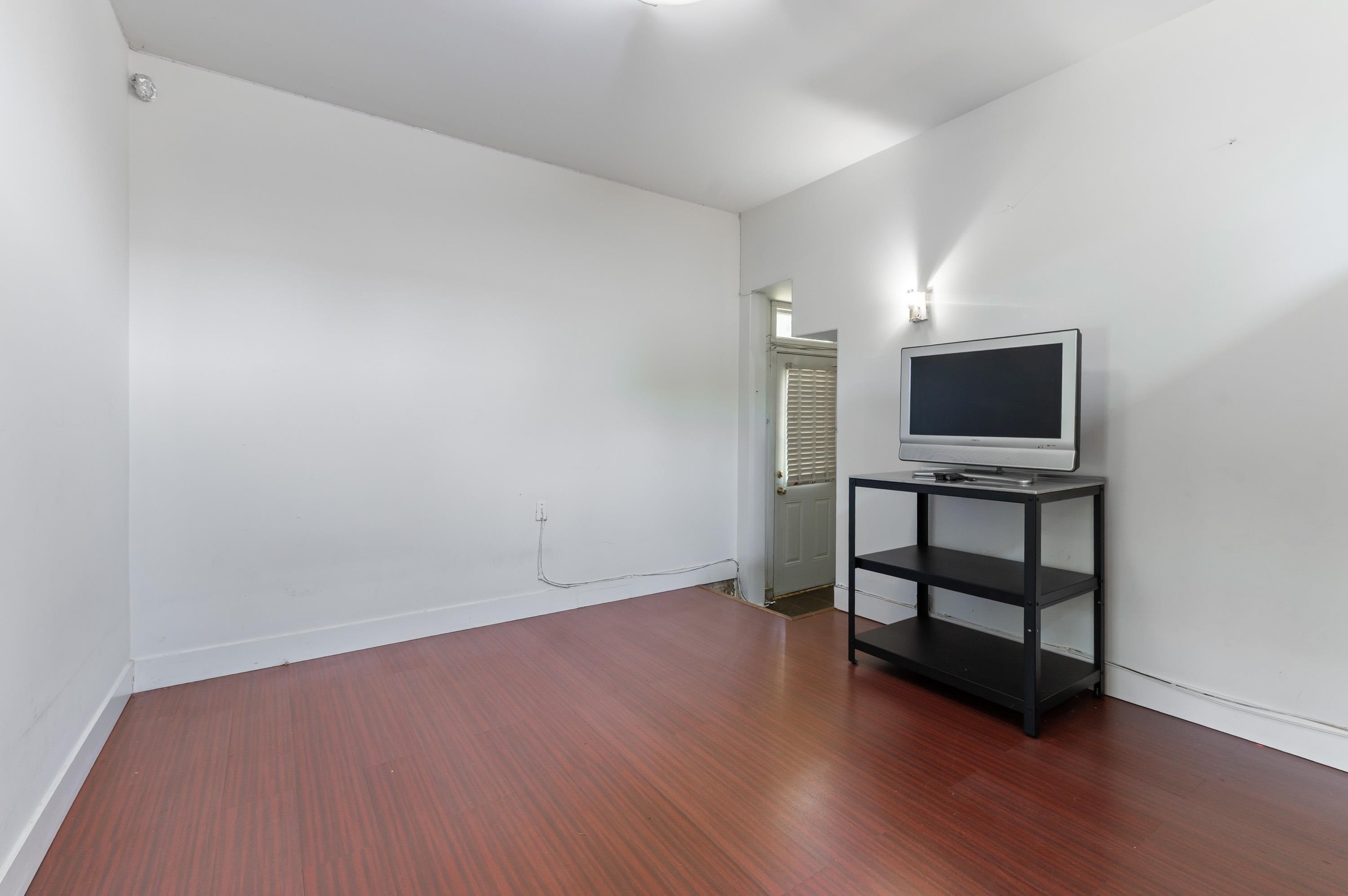 14770 60 Avenue, Surrey, BC - Indoor Photo Showing Other Room