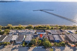 15152 Victoria Avenue White Rock, BC V4B 1G3