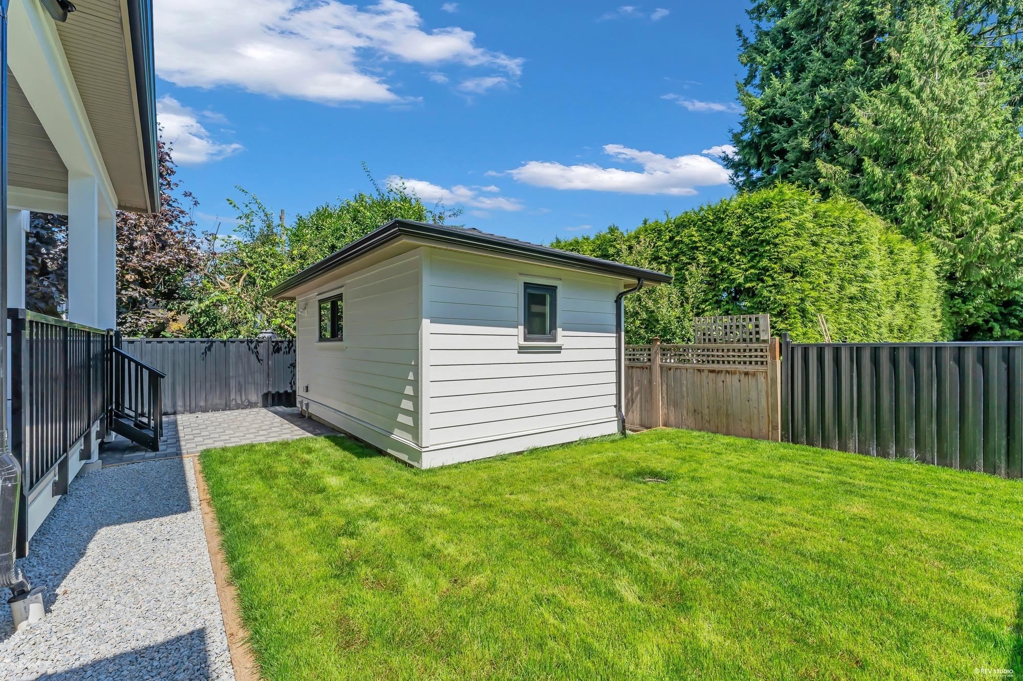 8219 111B Street, Delta, BC - Outdoor