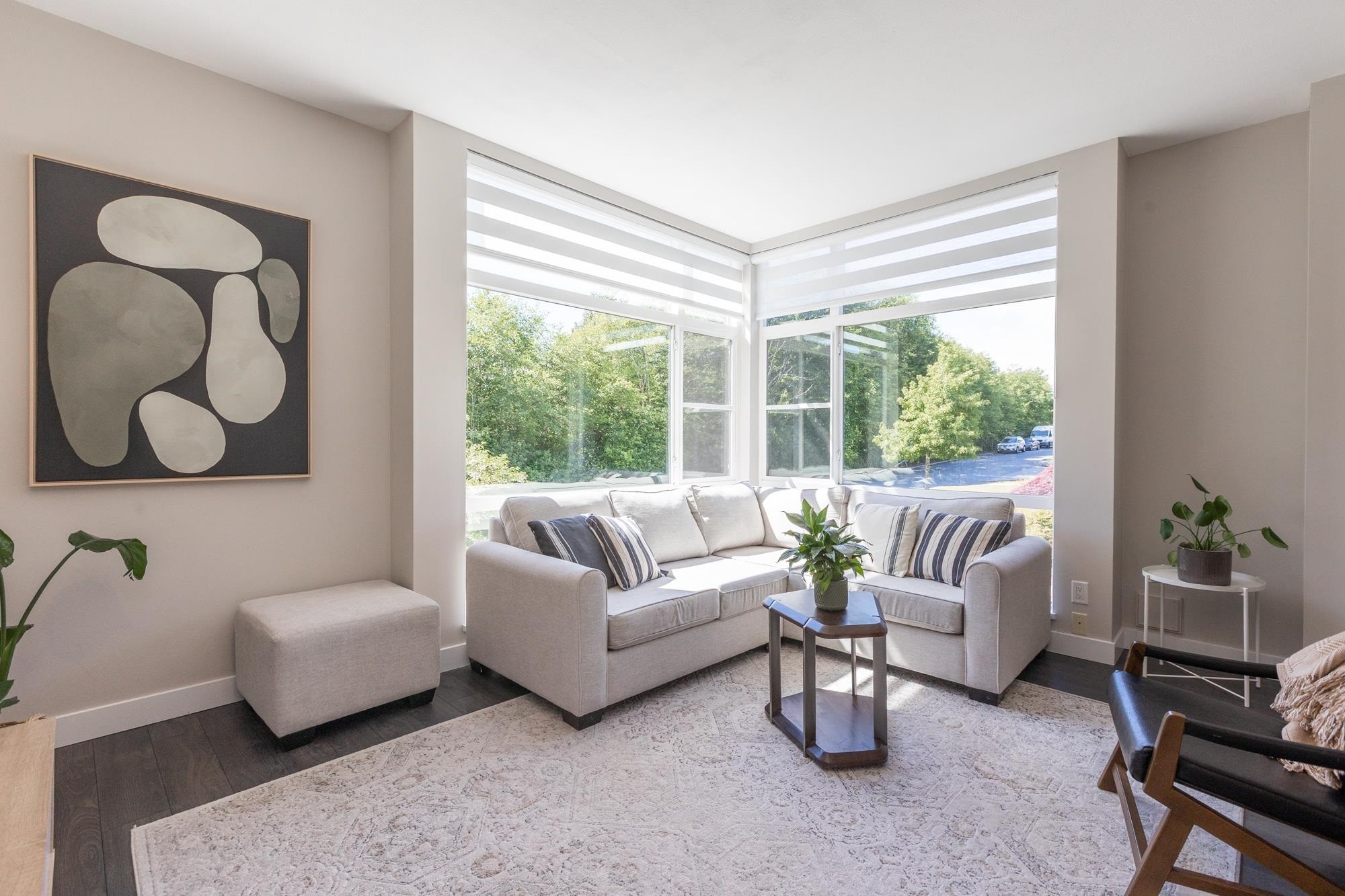 111-2228 162 Street, Surrey, BC - Indoor Photo Showing Living Room