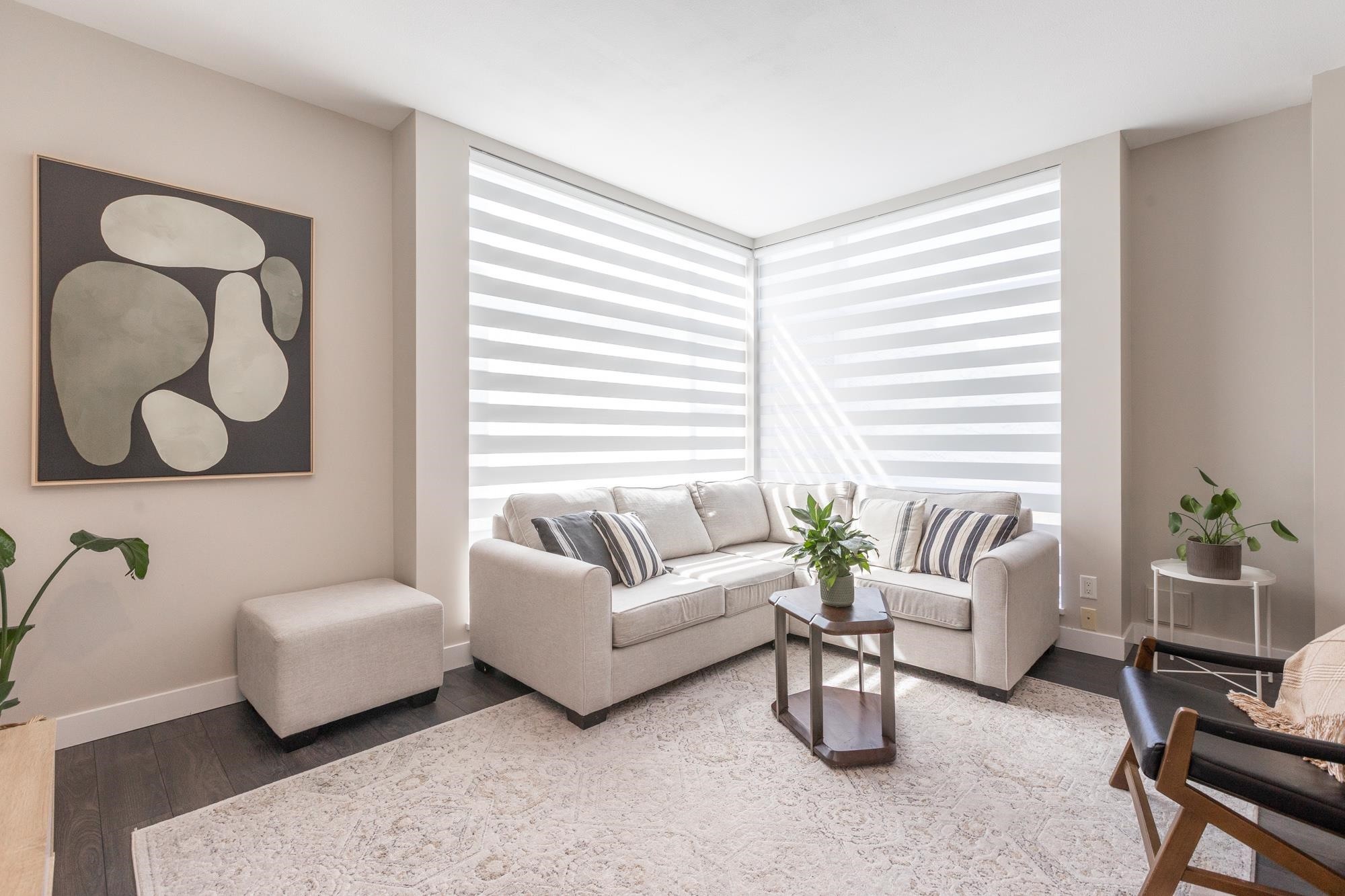 111-2228 162 Street, Surrey, BC - Indoor Photo Showing Living Room