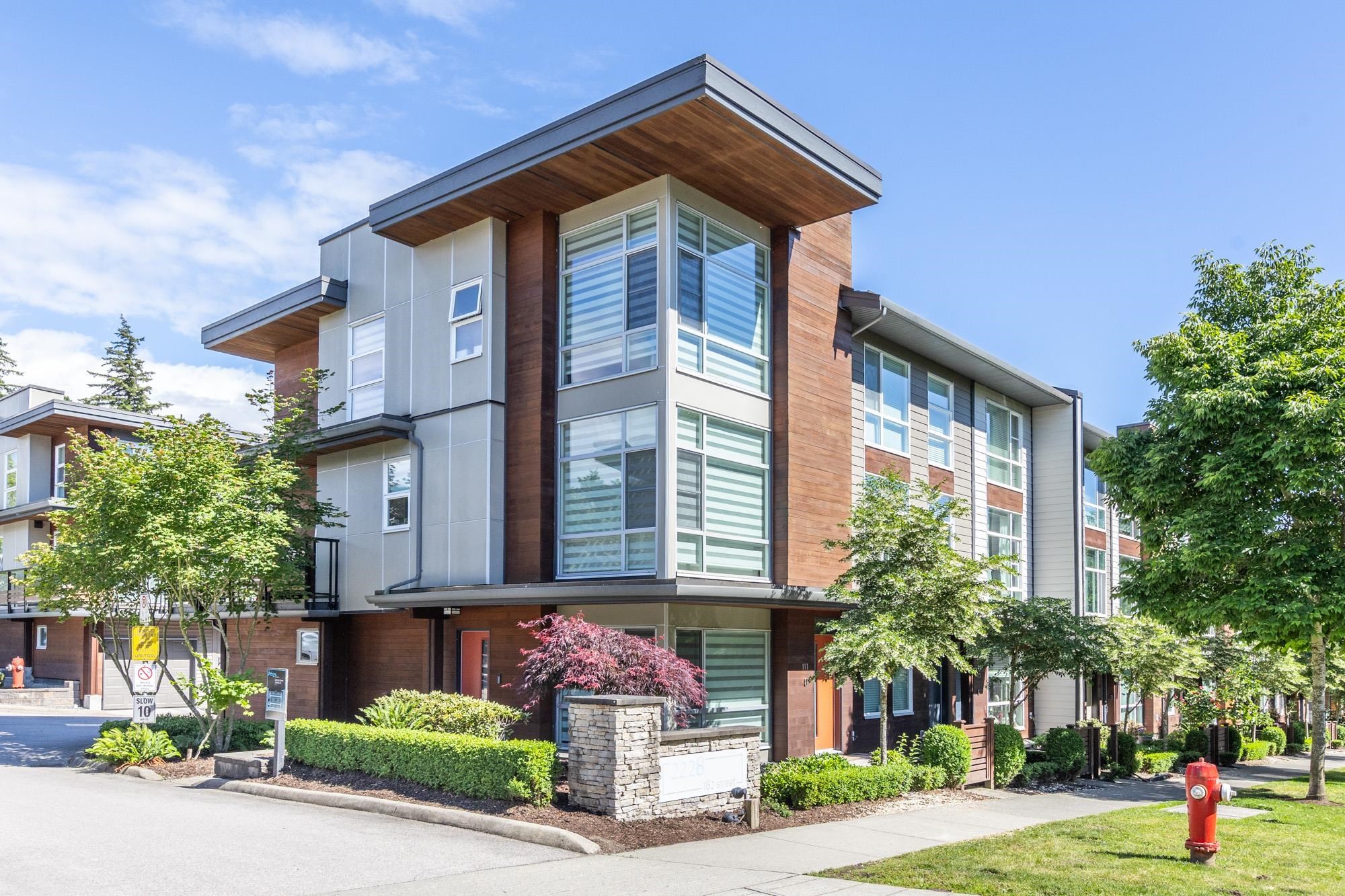 111-2228 162 Street, Surrey, BC - Outdoor With Facade