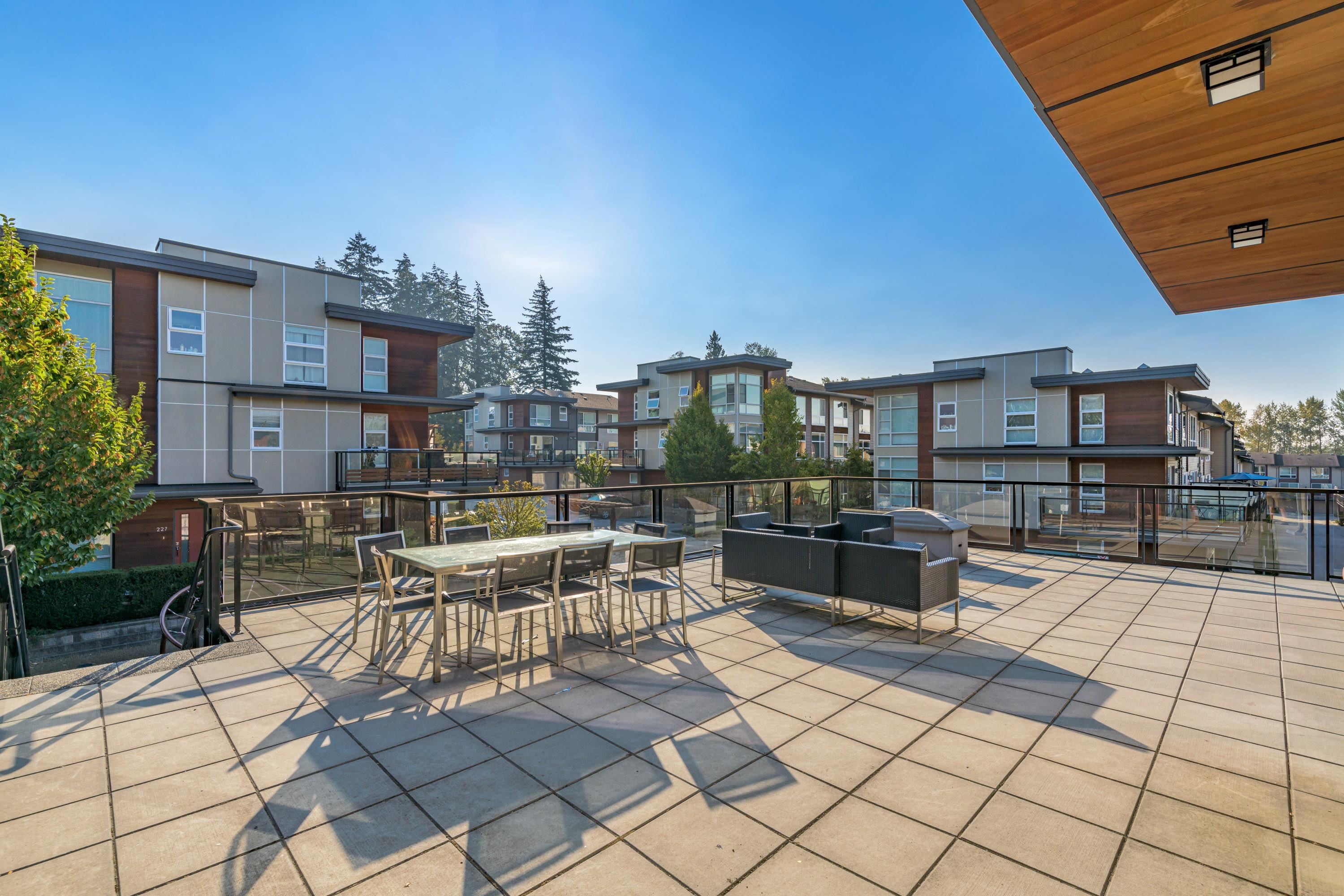111-2228 162 Street, Surrey, BC - Outdoor With Exterior