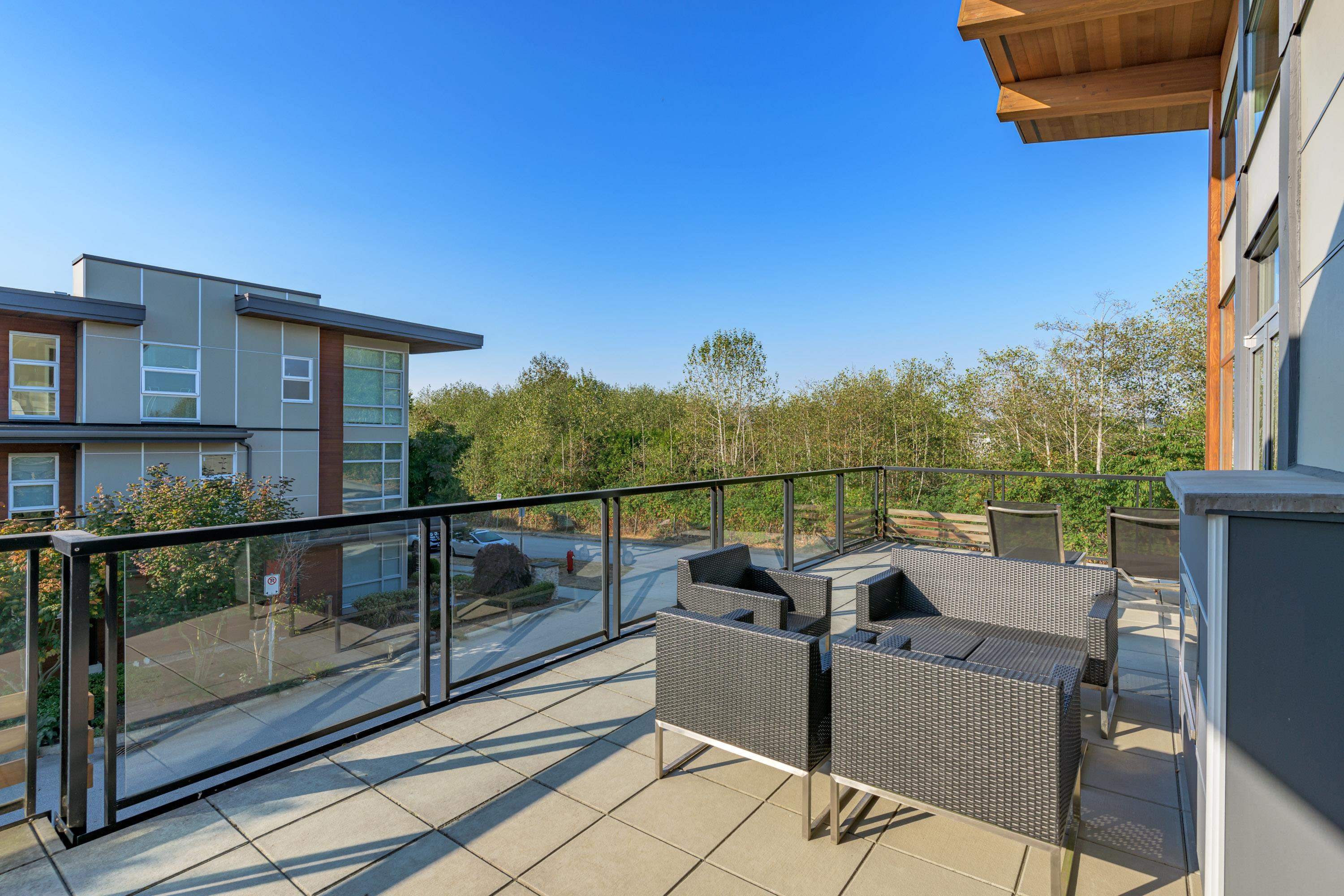 111-2228 162 Street, Surrey, BC - Outdoor With Balcony With Exterior
