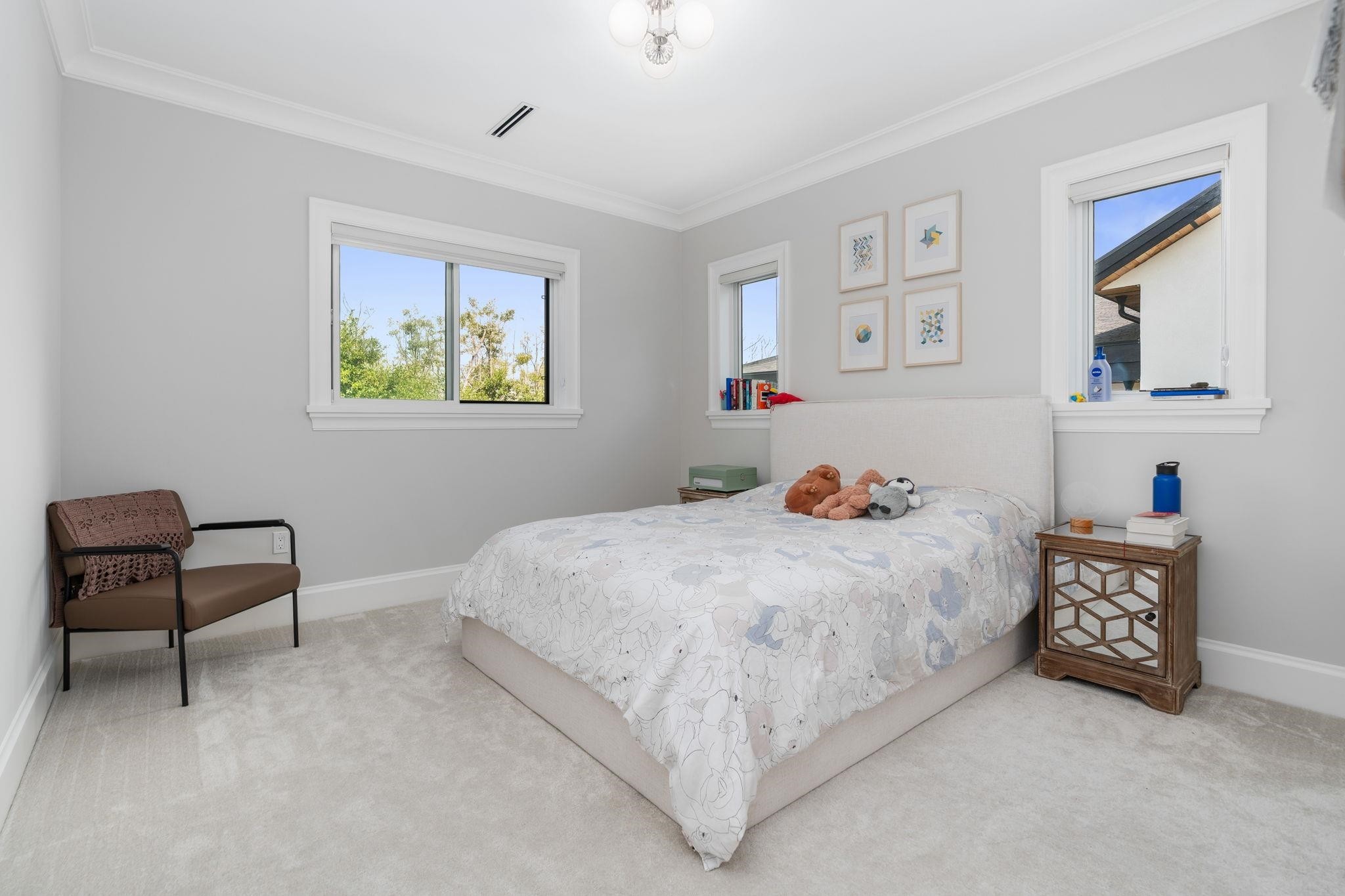 16539 29A Avenue, Surrey, BC - Indoor Photo Showing Bedroom