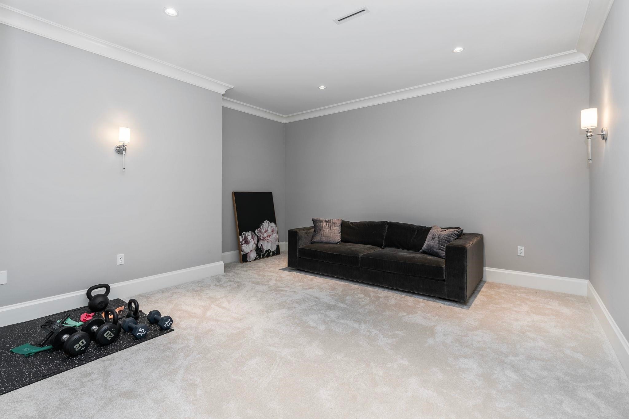 16539 29A Avenue, Surrey, BC - Indoor