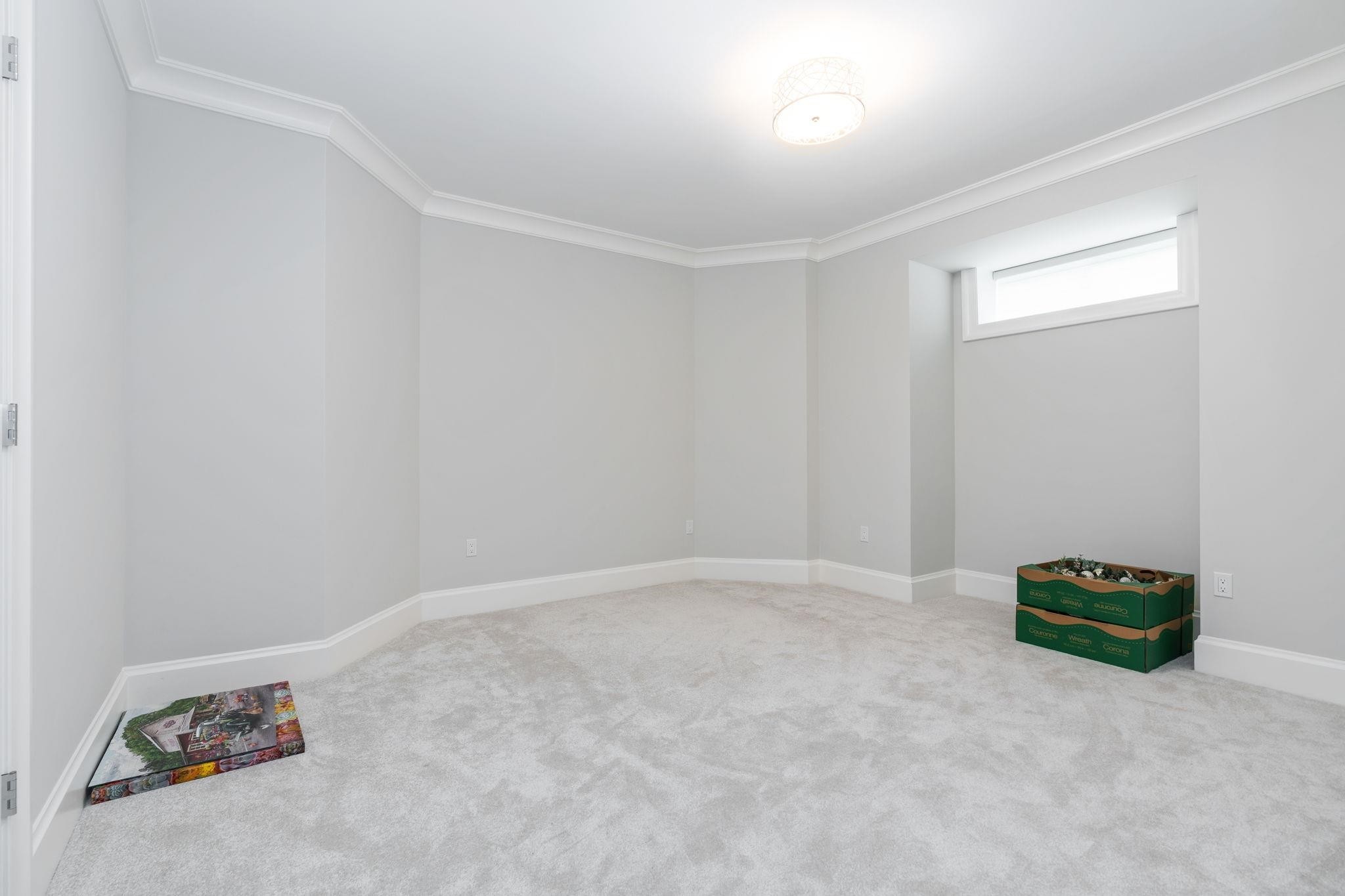 16539 29A Avenue, Surrey, BC - Indoor Photo Showing Other Room