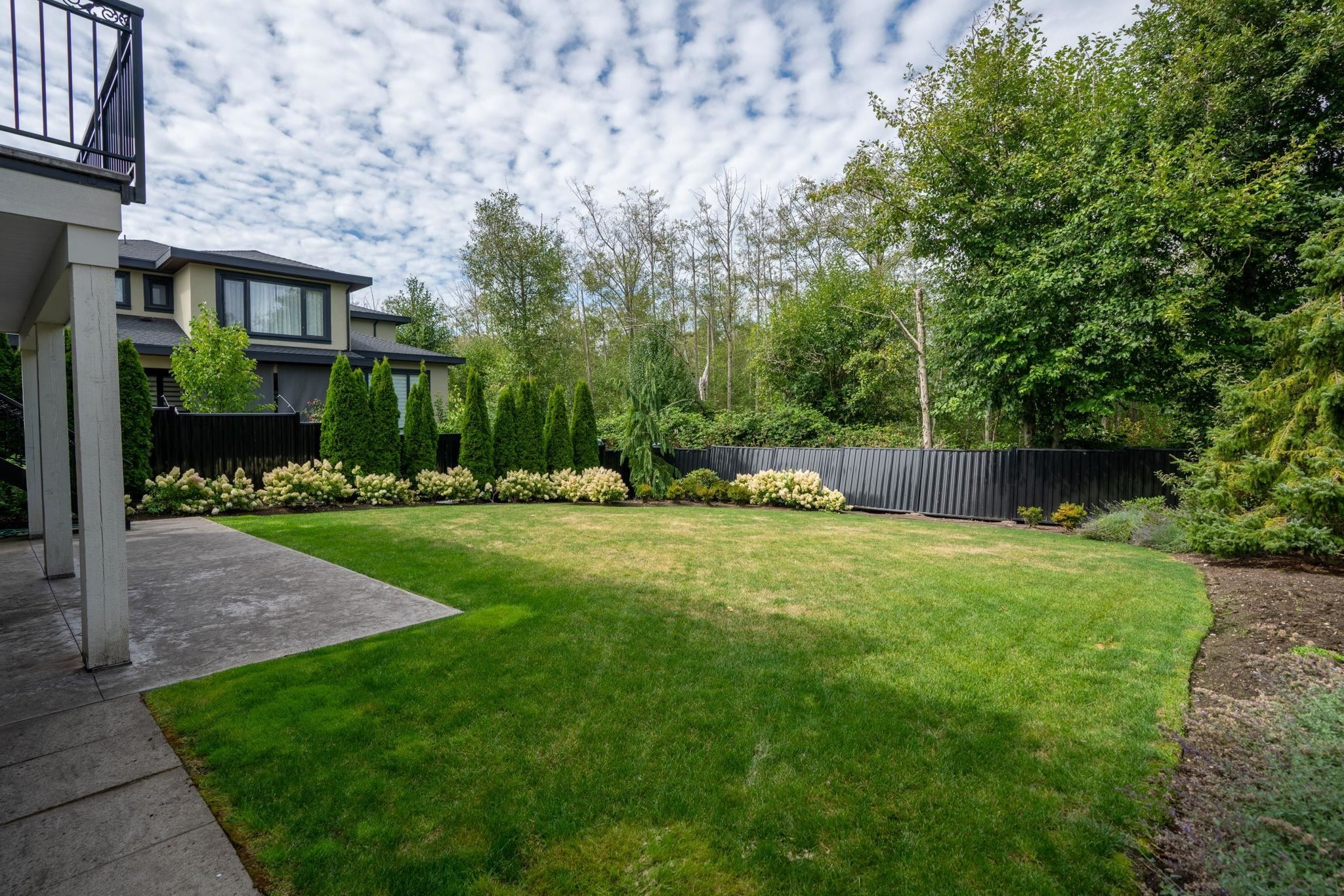 16539 29A Avenue, Surrey, BC - Outdoor