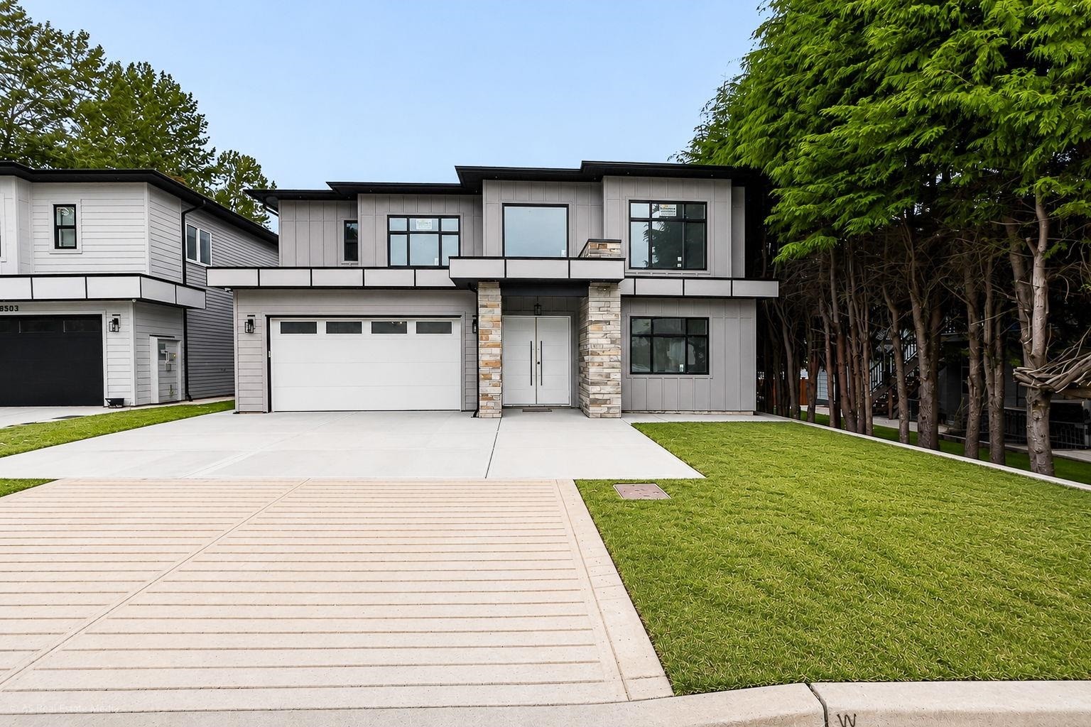 8511 Benedict Boulevard, Mission, BC - Outdoor With Facade