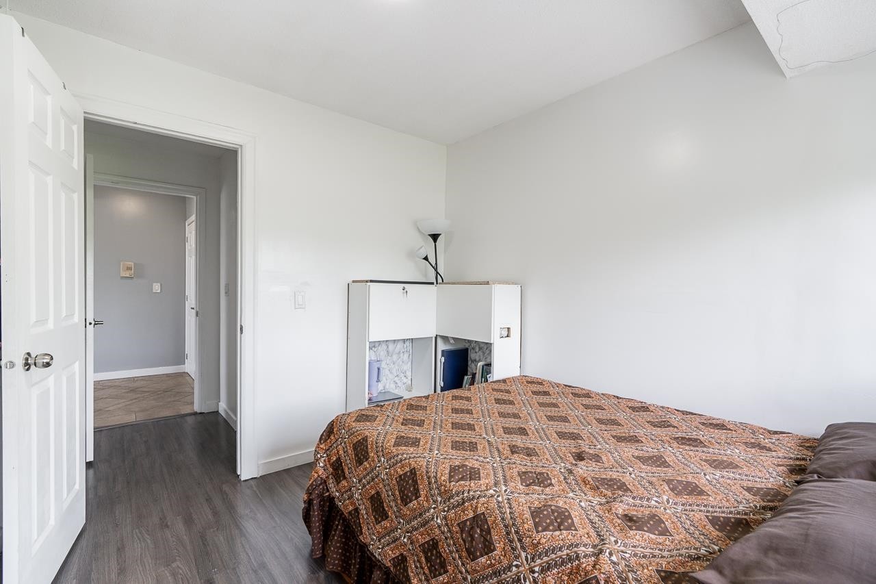 21-12172 72 Avenue, Surrey, BC - Indoor Photo Showing Bedroom