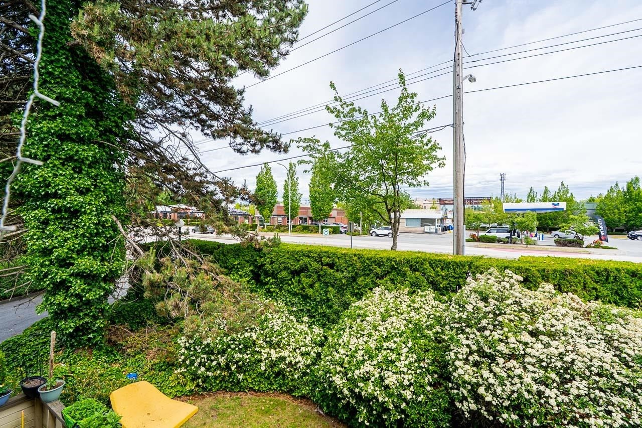 21-12172 72 Avenue, Surrey, BC - Outdoor