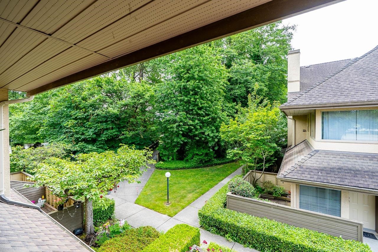 21-12172 72 Avenue, Surrey, BC - Outdoor With Deck Patio Veranda With Exterior