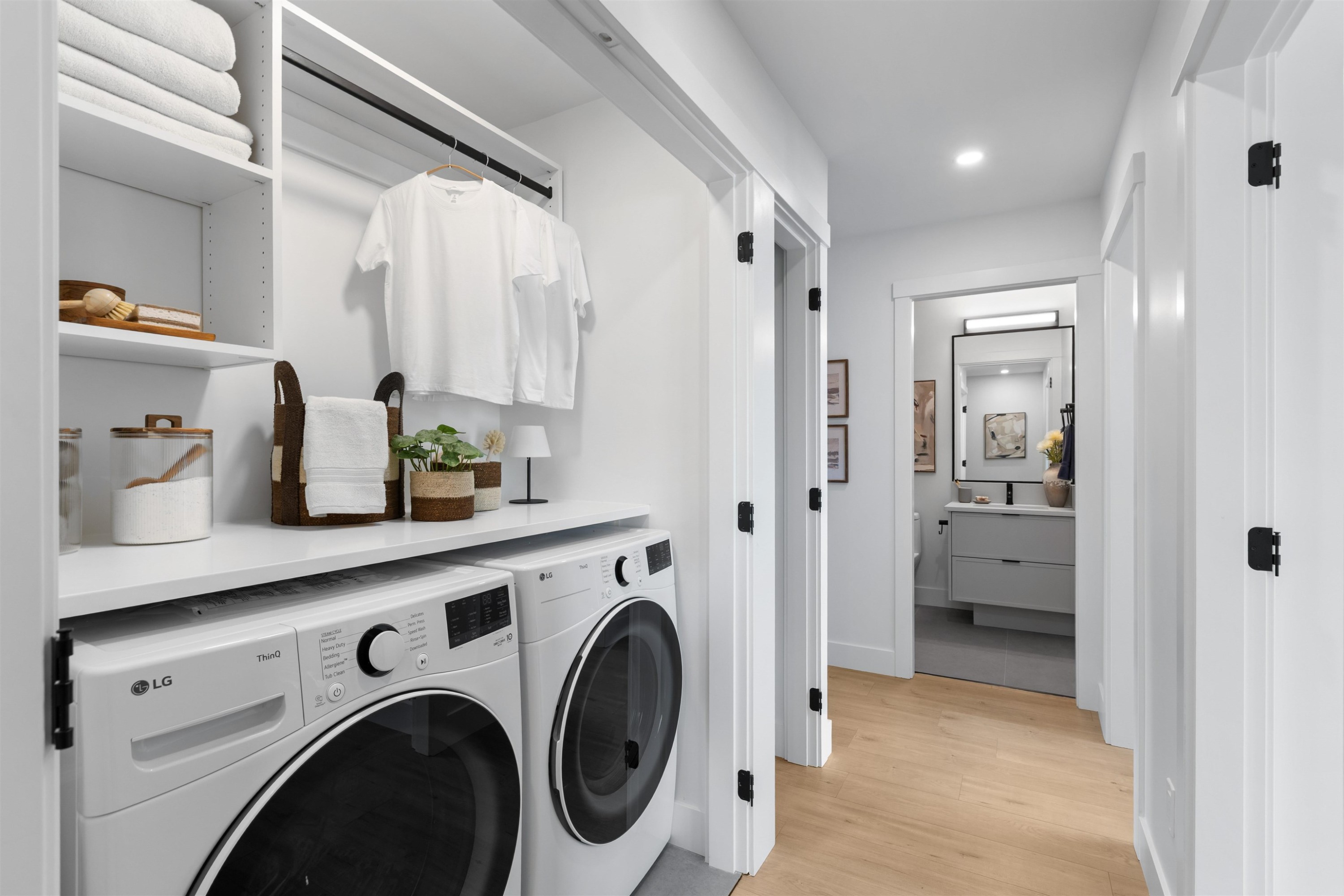 6-16765 25 Avenue, Surrey, BC - Indoor Photo Showing Laundry Room