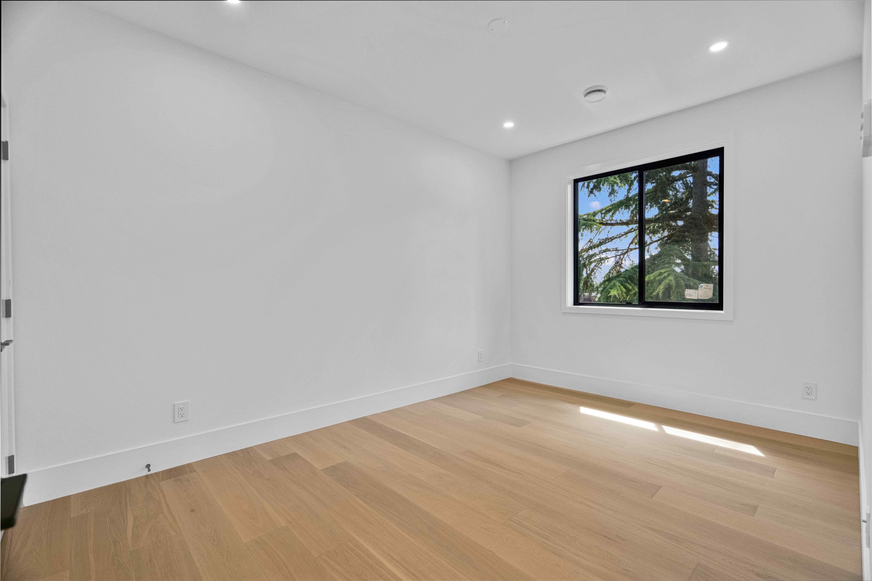 15636 23A Avenue, Surrey, BC - Indoor Photo Showing Other Room