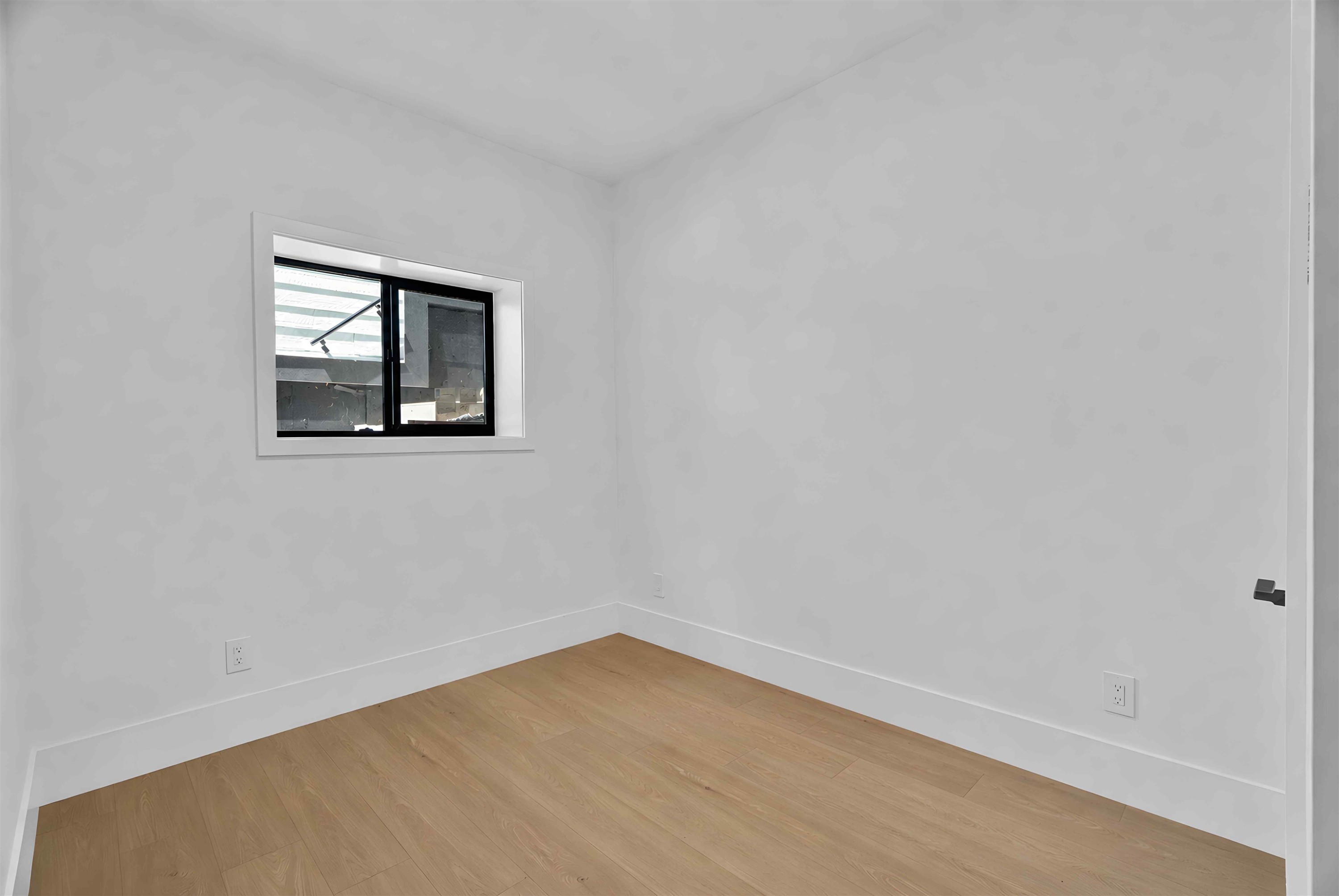 15636 23A Avenue, Surrey, BC - Indoor Photo Showing Other Room
