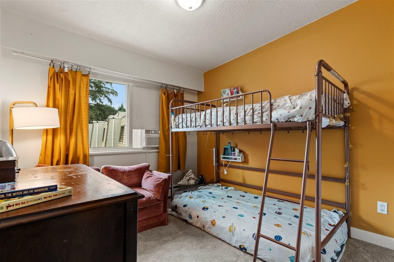 4-33293 Bourquin Crescent E, Abbotsford, BC - Indoor Photo Showing Bedroom