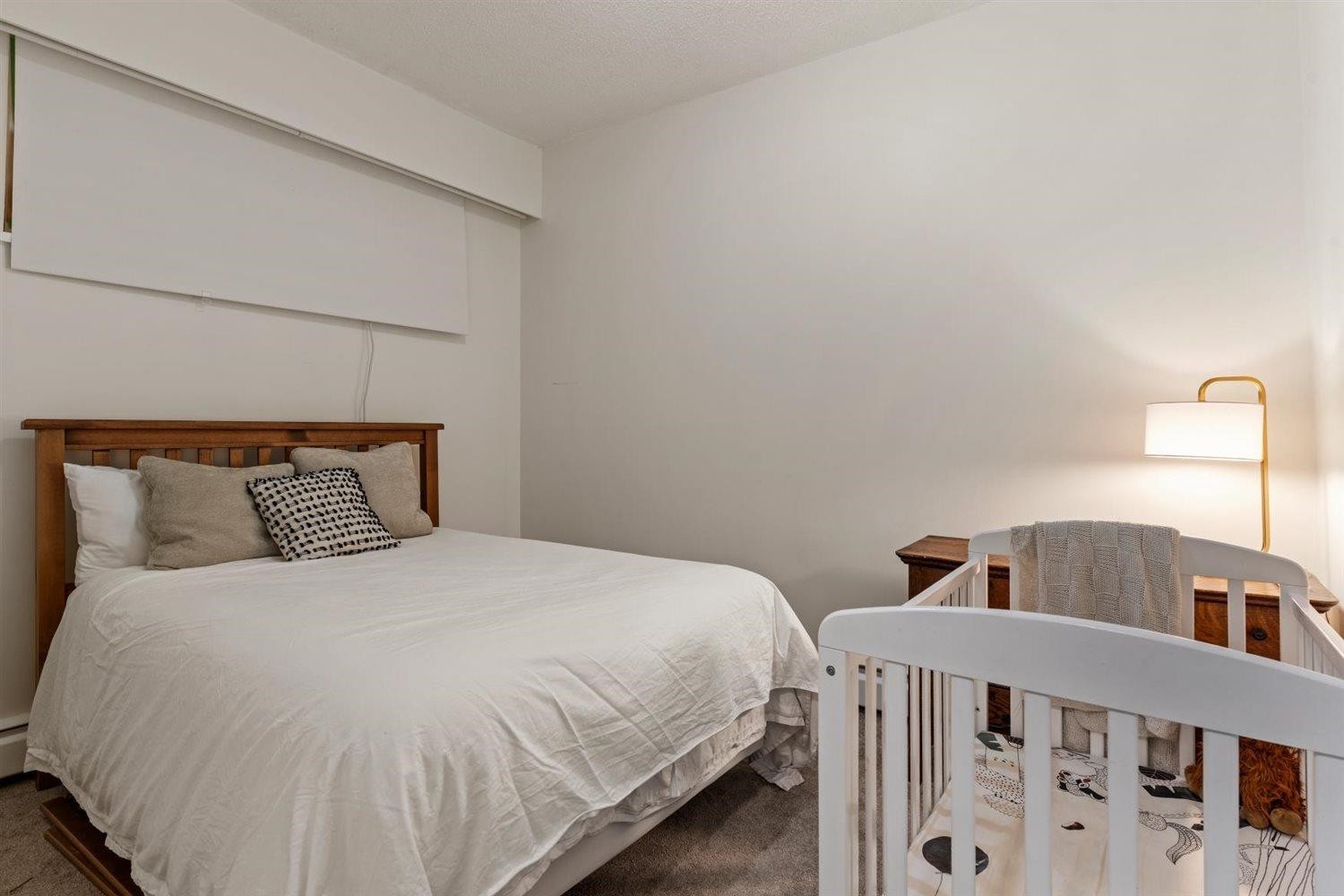 4-33293 Bourquin Crescent E, Abbotsford, BC - Indoor Photo Showing Bedroom